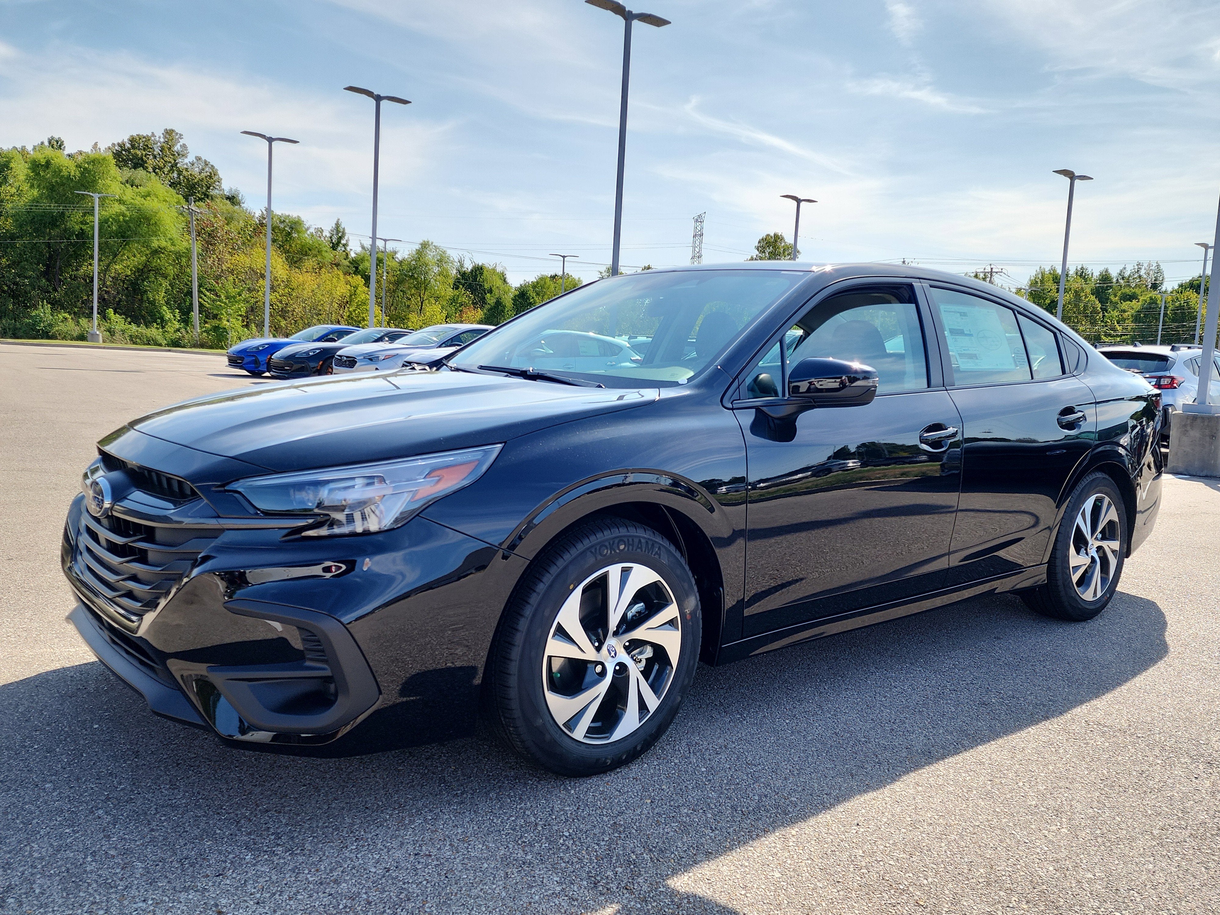 2025 Subaru LEGACY Premium