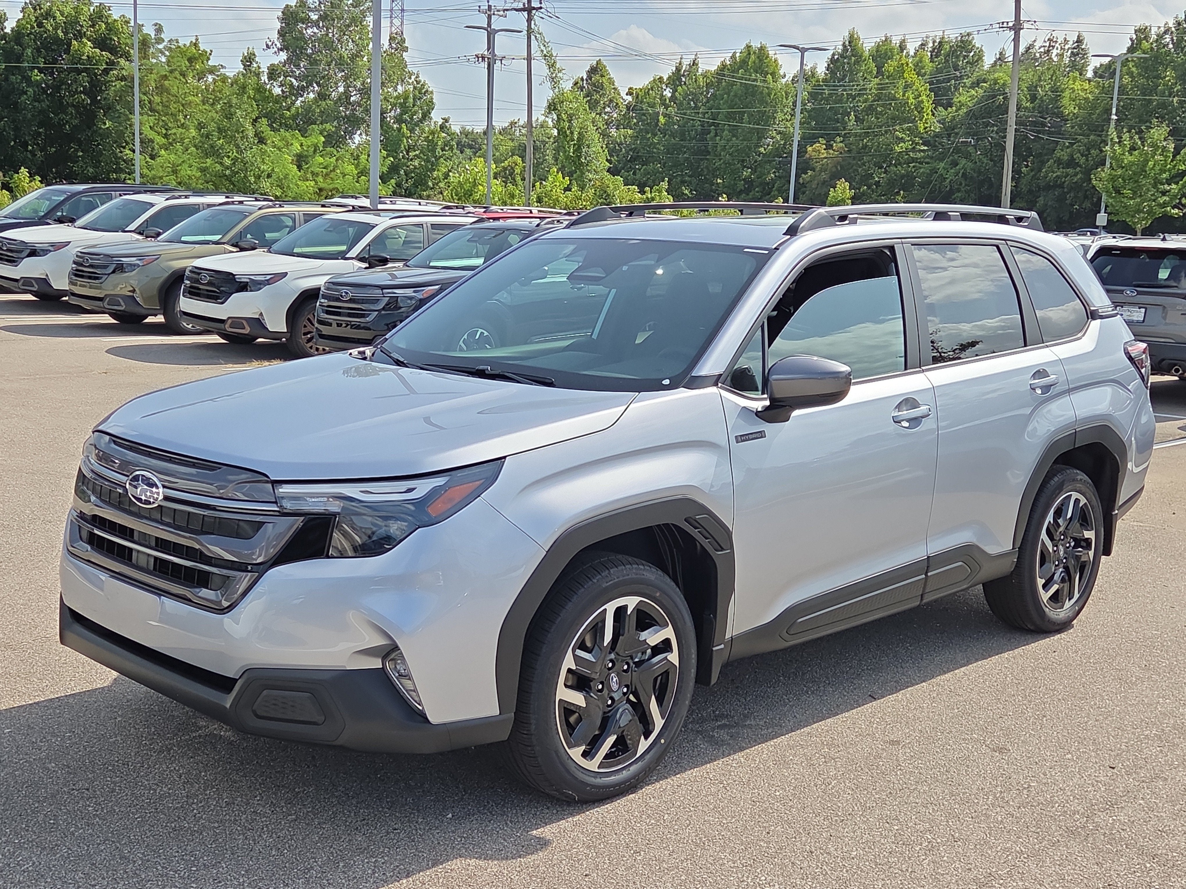 2026 Subaru FORESTER Premium Hybrid