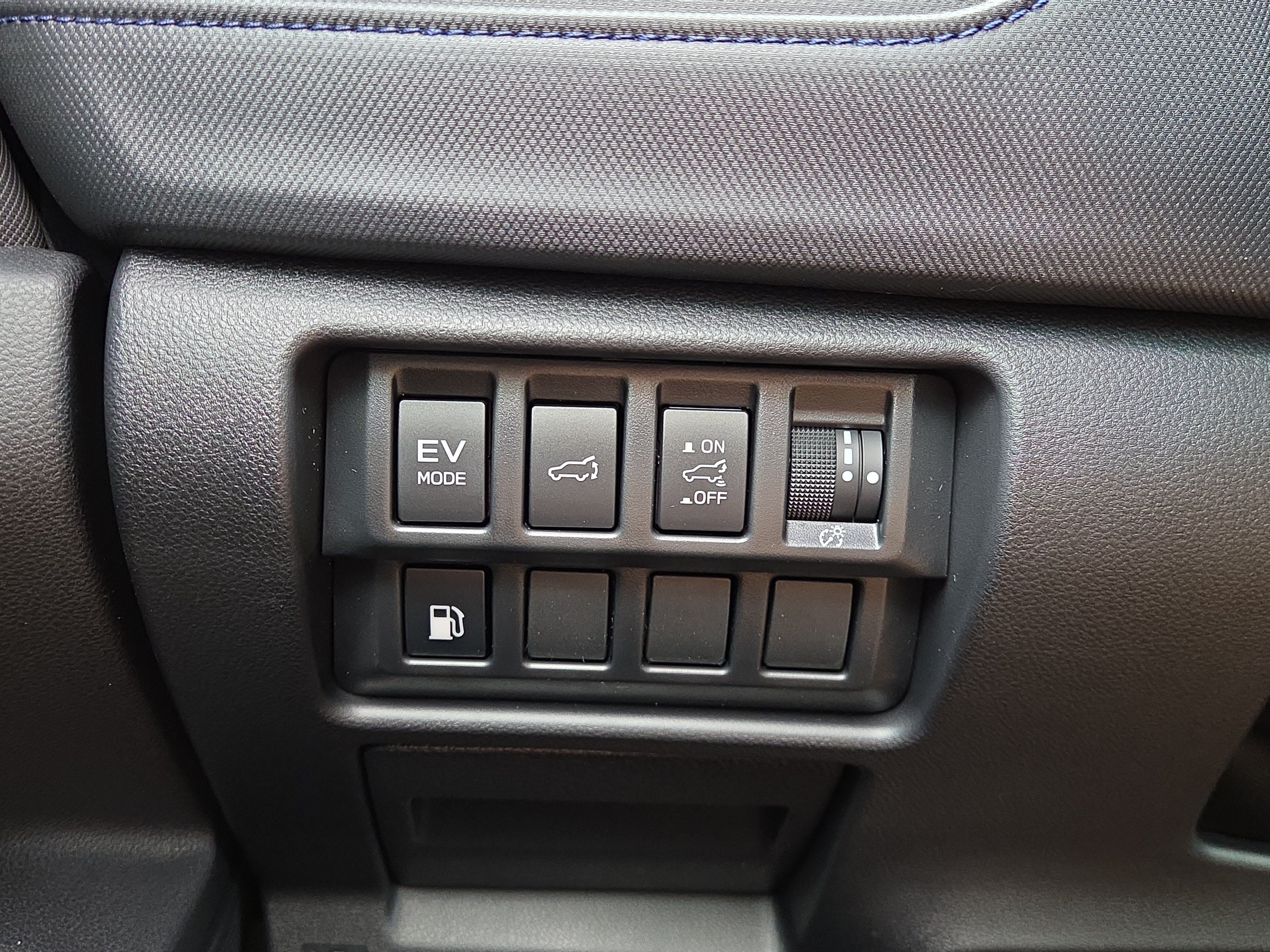 2026 Subaru FORESTER Limited Hybrid