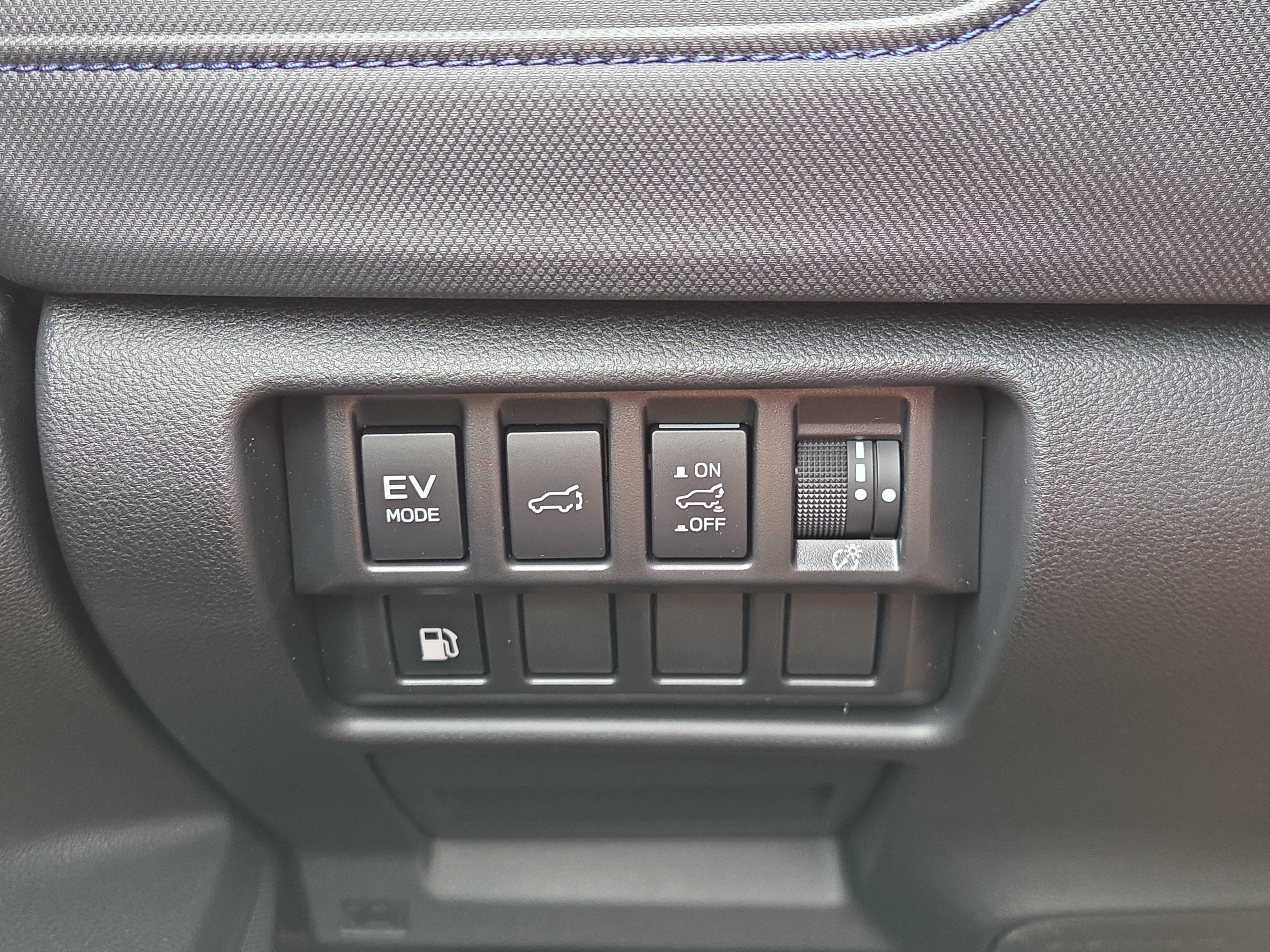 2026 Subaru FORESTER Limited Hybrid
