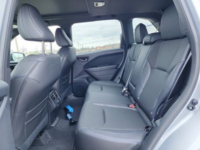 2025 Subaru FORESTER Limited Hybrid