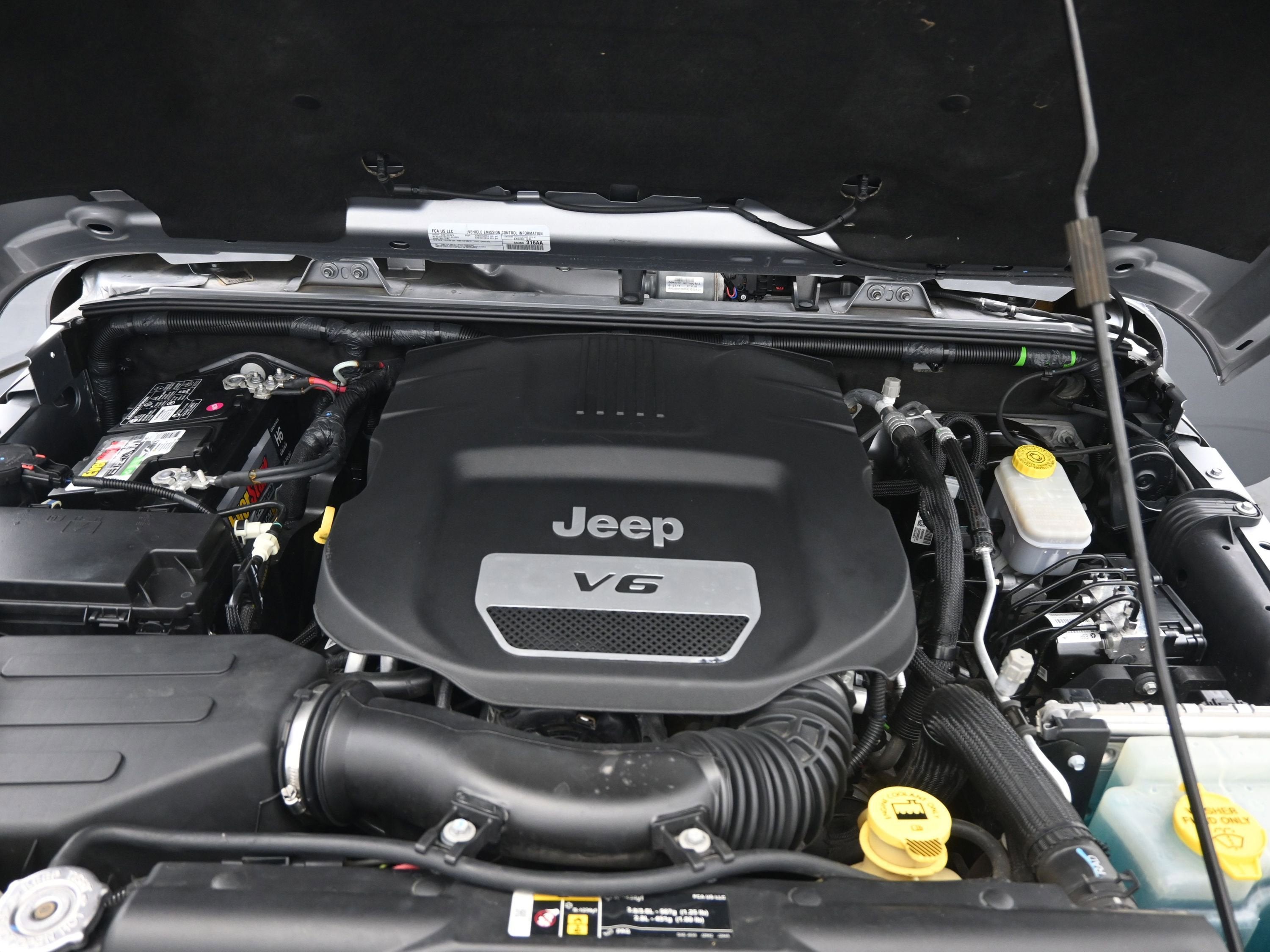 2018 Jeep Wrangler JK Sahara 4x4