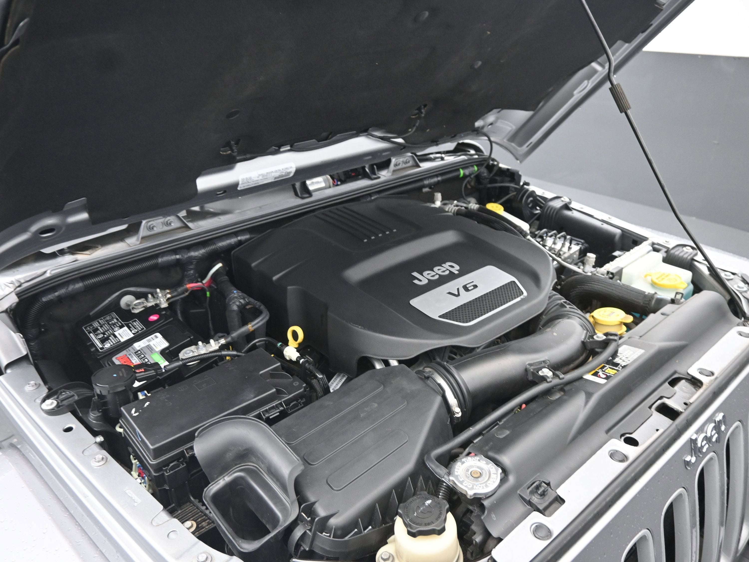 2018 Jeep Wrangler JK Sahara 4x4