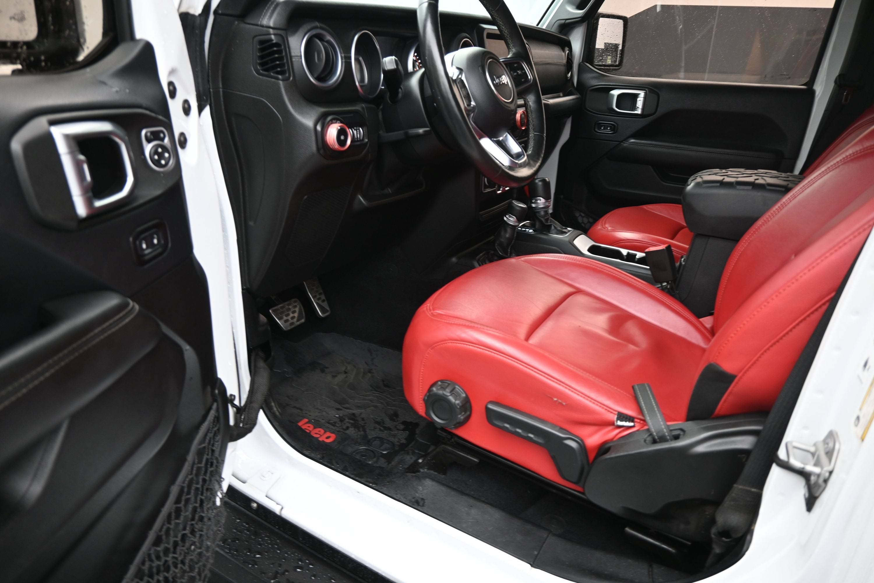 2018 Jeep Wrangler Unlimited Sahara 4x4