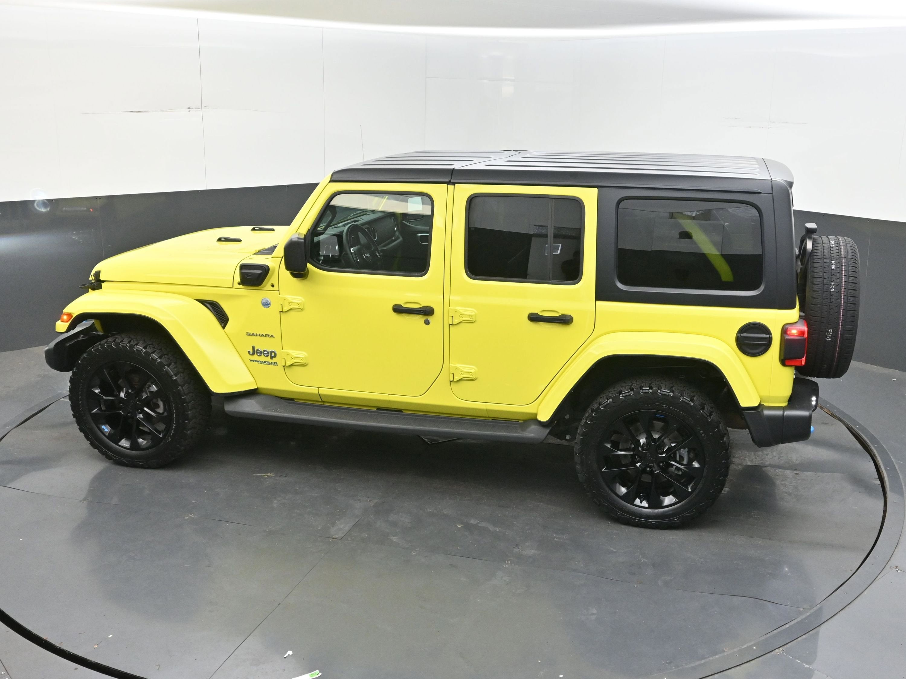 2022 Jeep Wrangler 4xe Unlimited Sahara 4x4