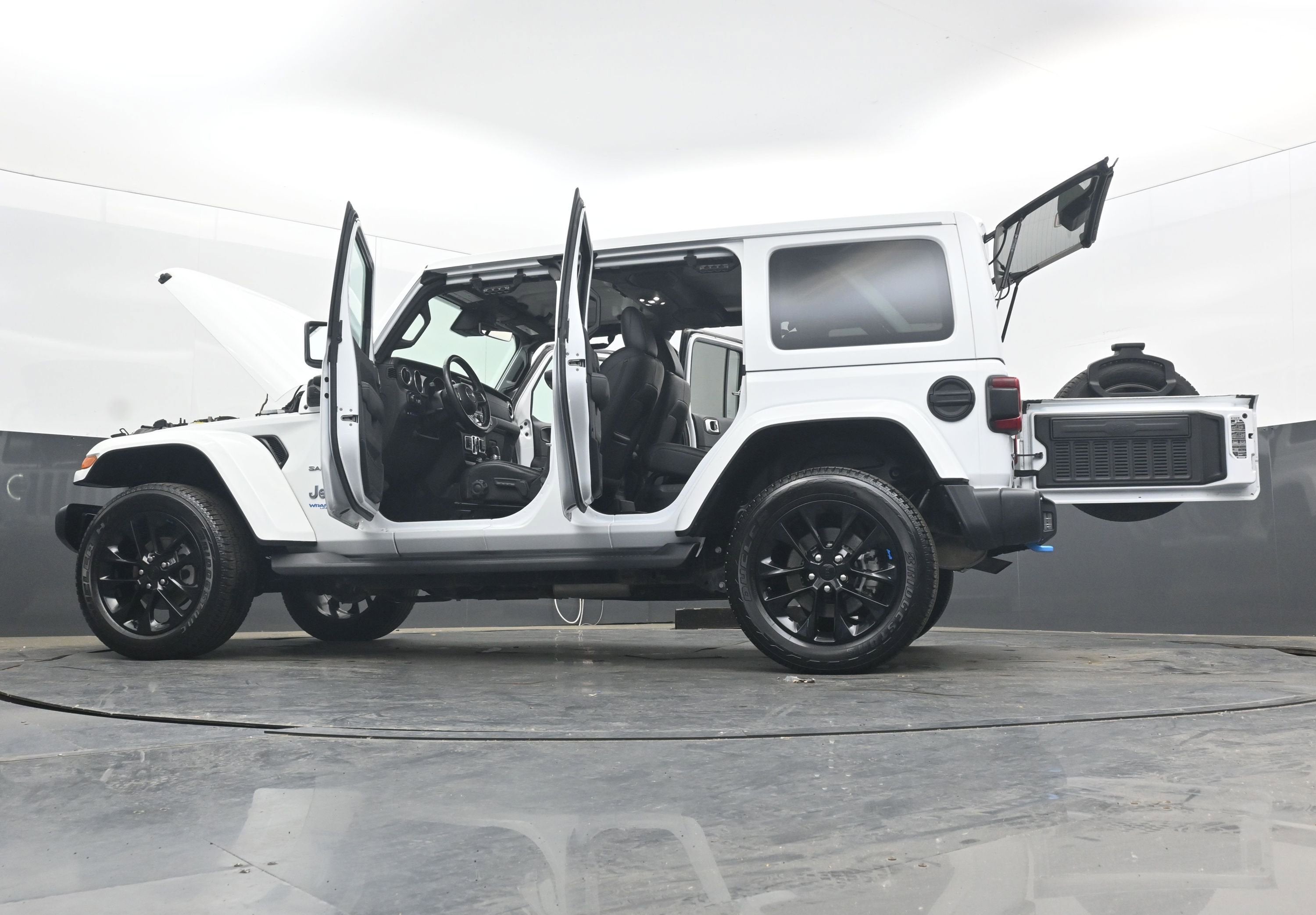2022 Jeep Wrangler 4xe Unlimited Sahara 4x4