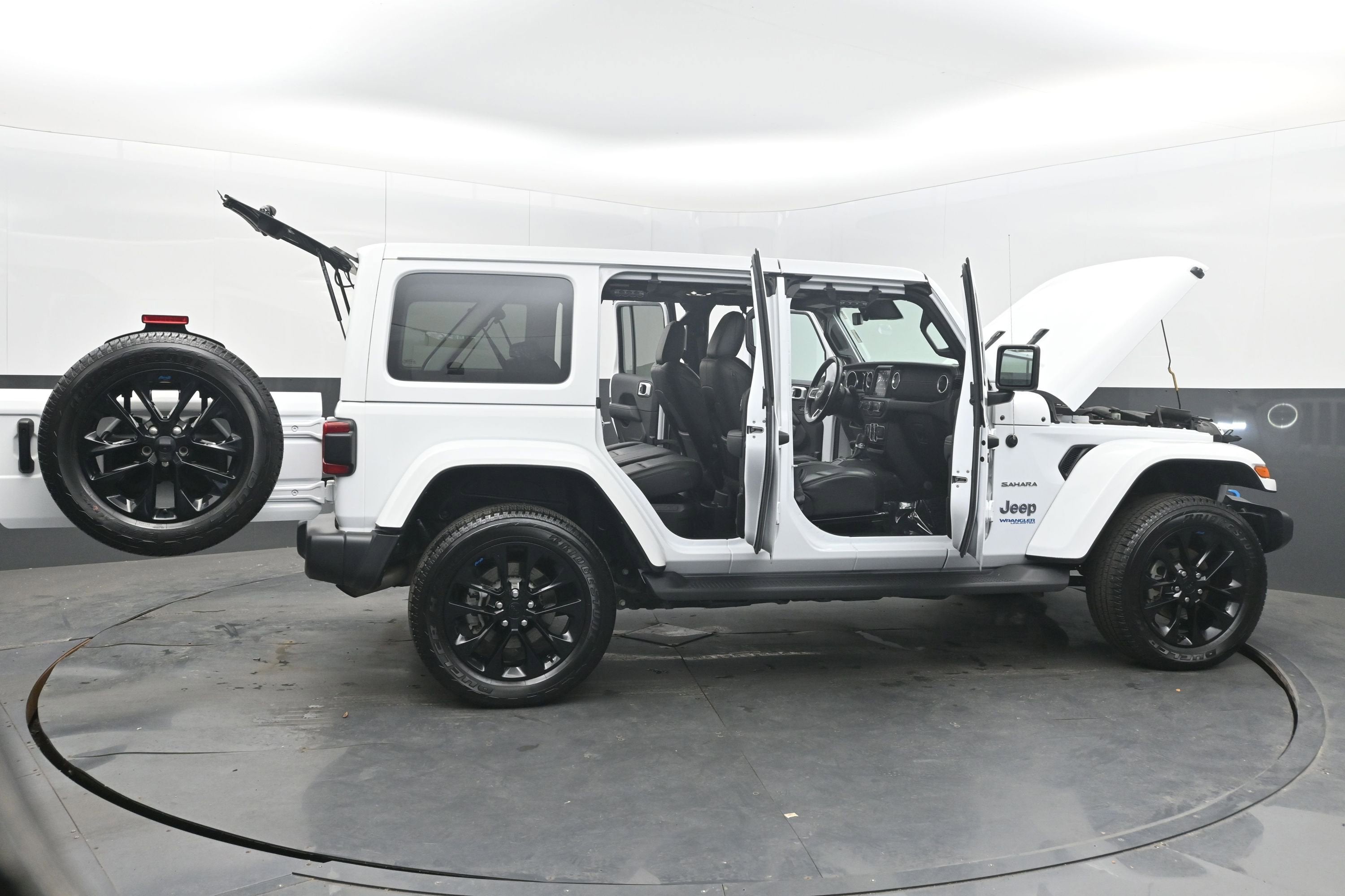 2022 Jeep Wrangler 4xe Unlimited Sahara 4x4