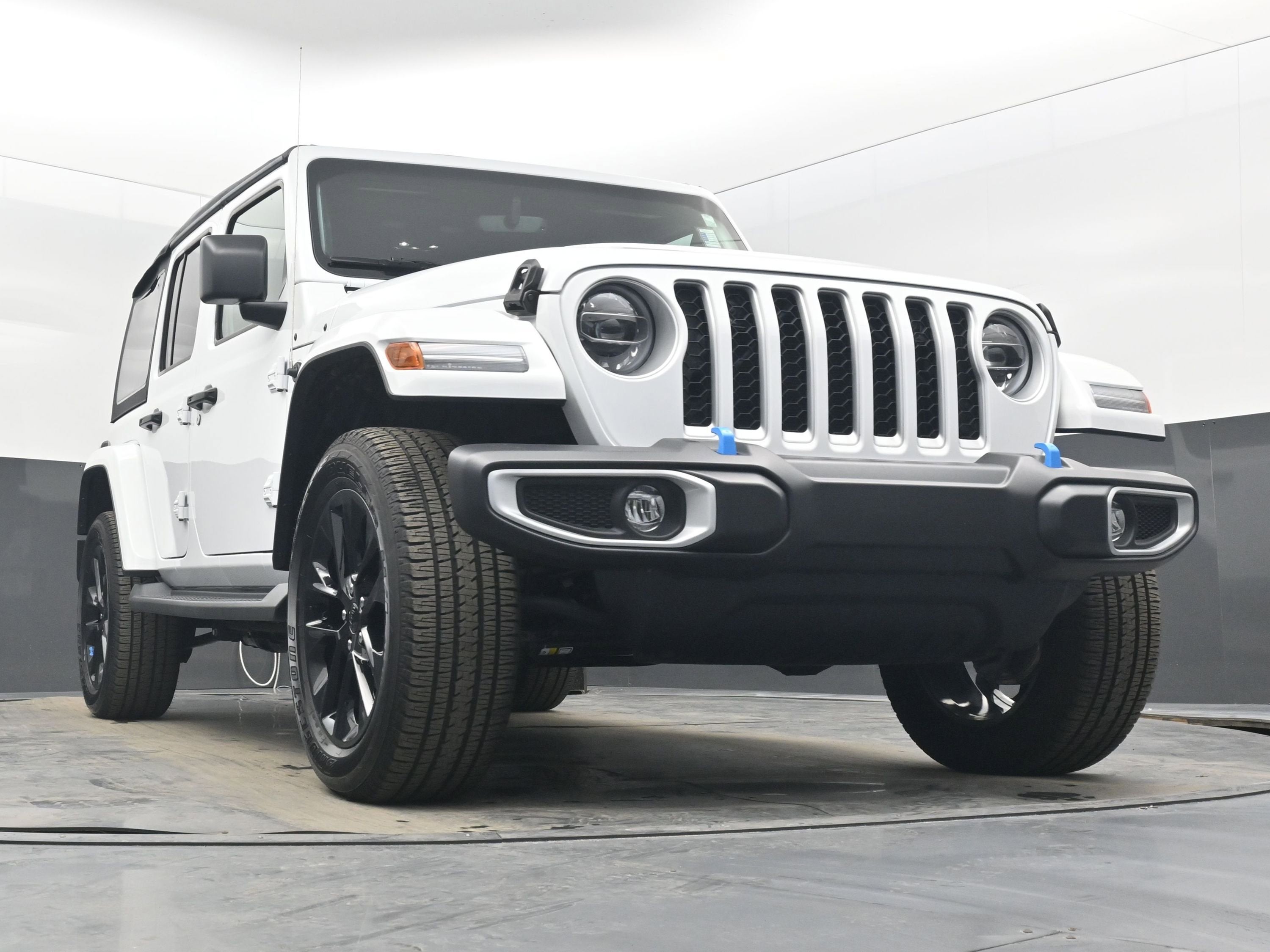 2022 Jeep Wrangler 4xe Unlimited Sahara 4x4
