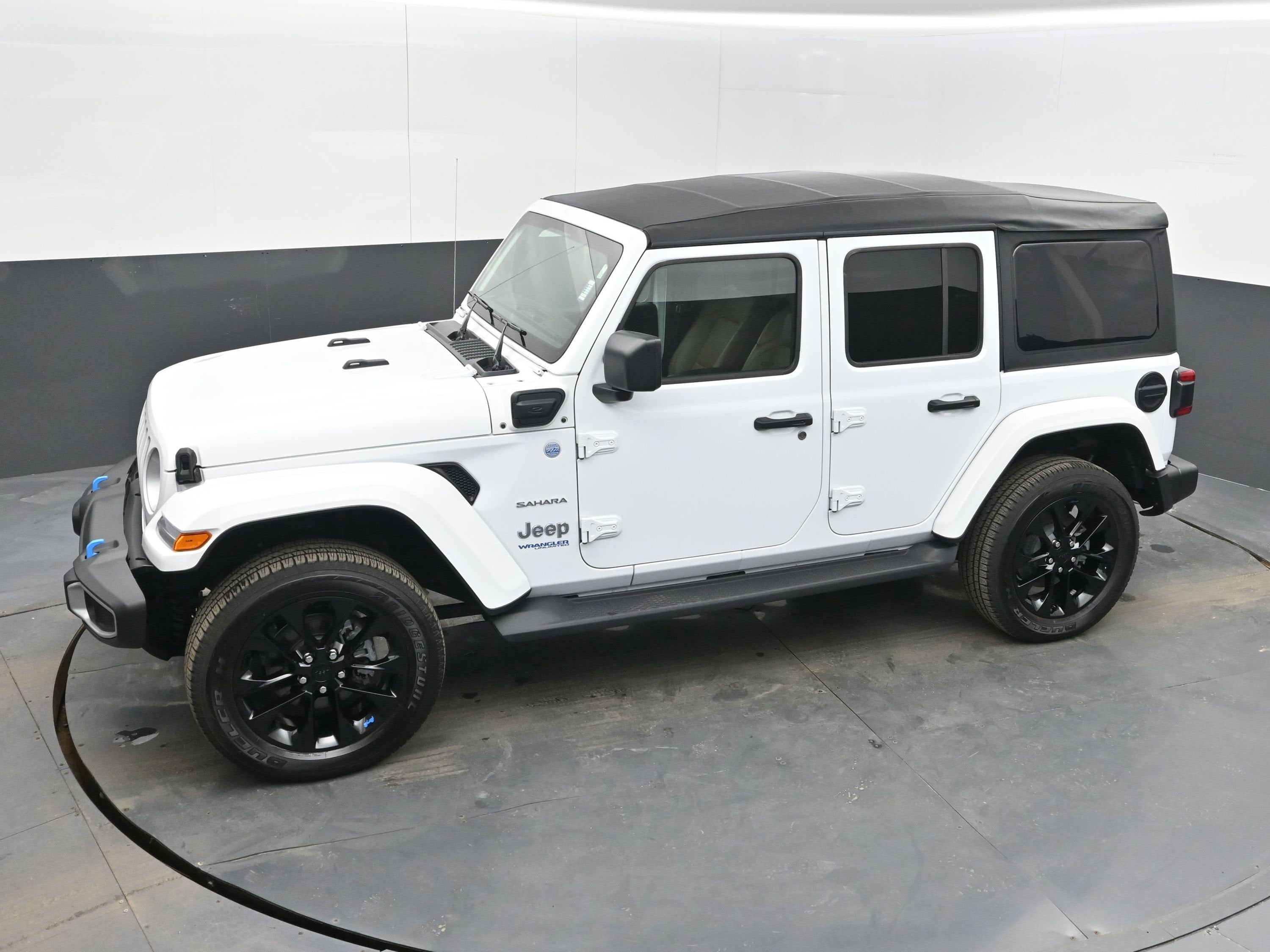 2022 Jeep Wrangler 4xe Unlimited Sahara 4x4