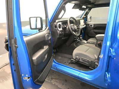 2025 Jeep Wrangler 4-Door Summit 4x4
