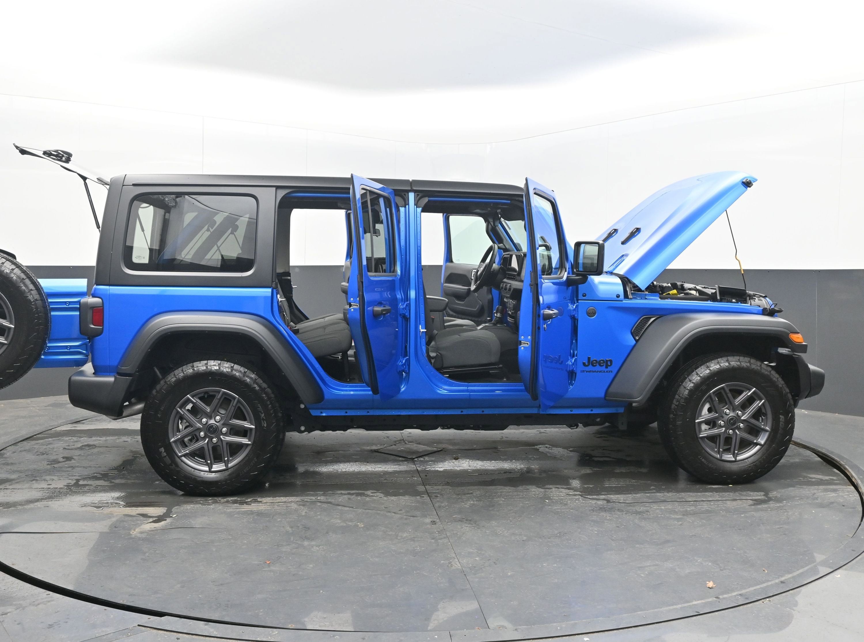 2025 Jeep Wrangler 4-Door Summit 4x4