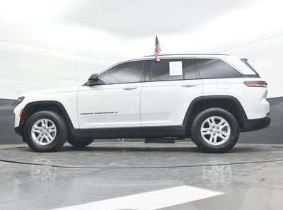 2023 Jeep Grand Cherokee Laredo 4x4