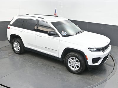 2023 Jeep Grand Cherokee Laredo 4x4