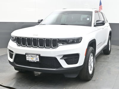 2023 Jeep Grand Cherokee Laredo 4x4