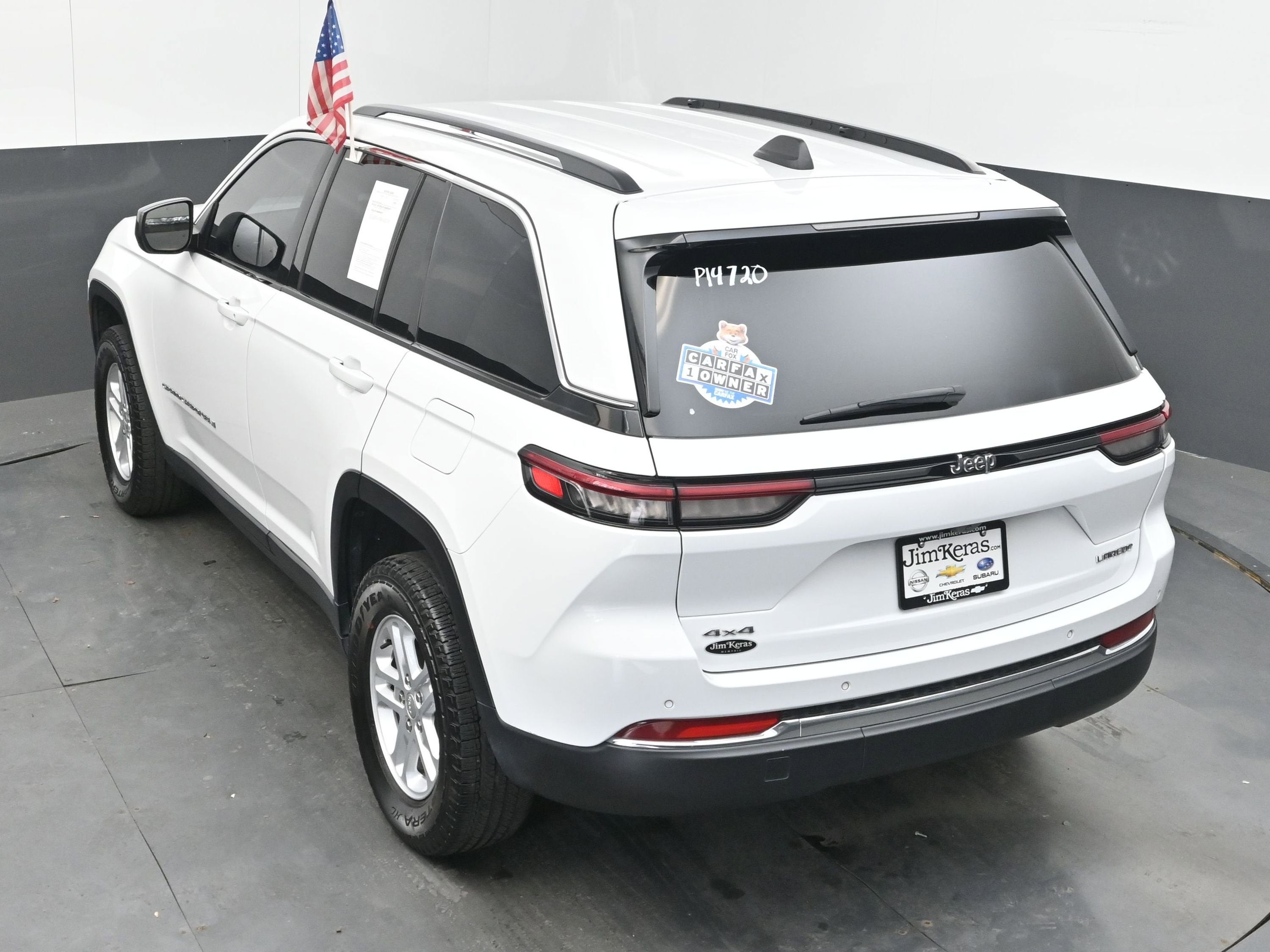 2023 Jeep Grand Cherokee Laredo 4x4