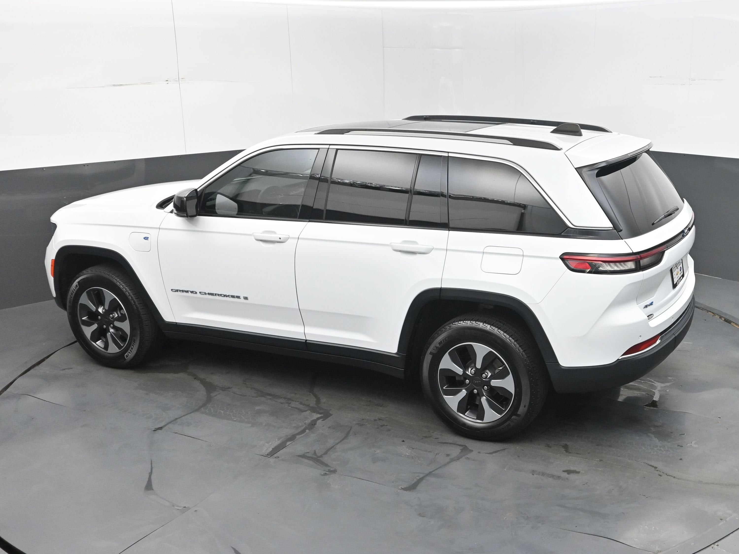 2023 Jeep Grand Cherokee 4xe BASE