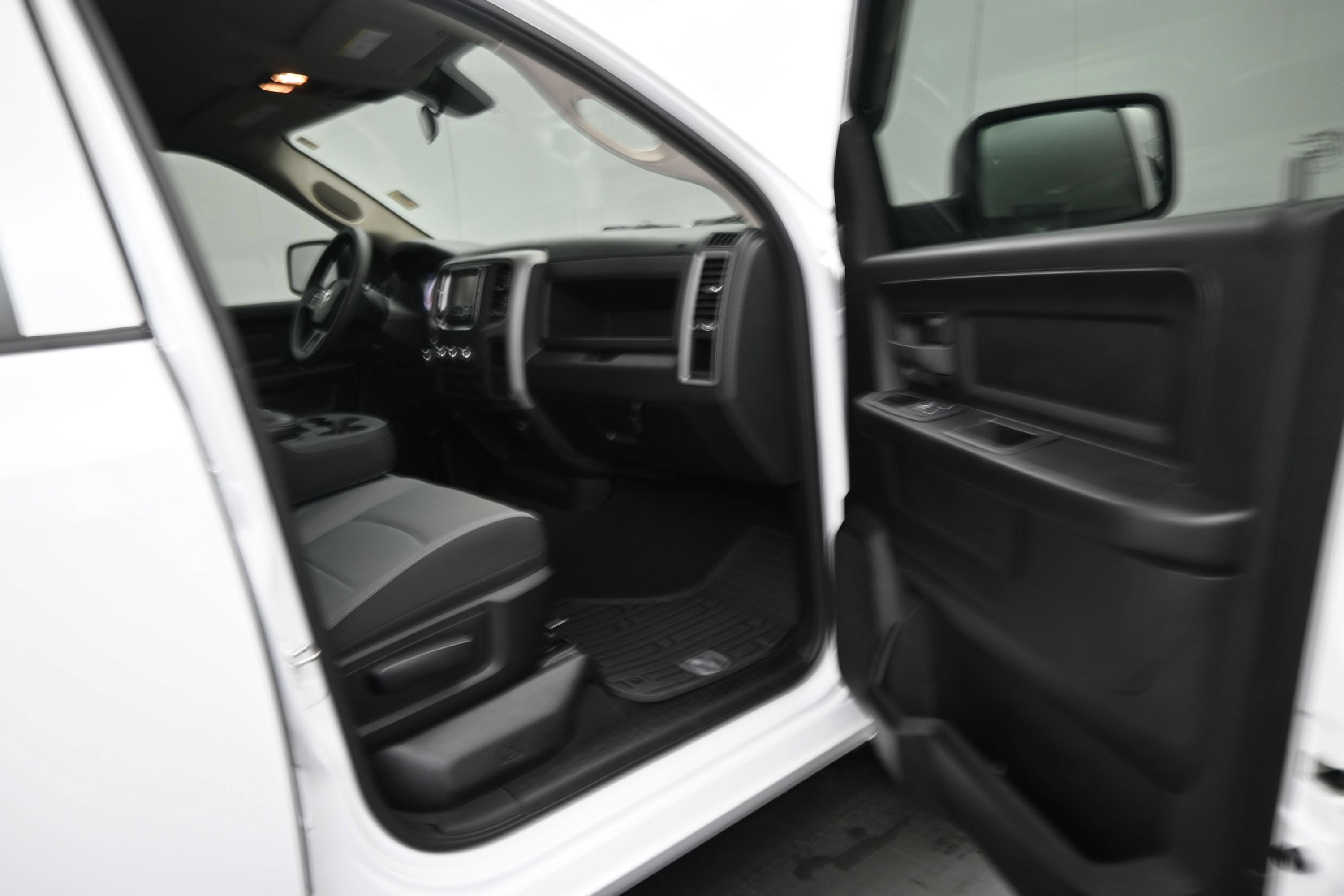 2024 RAM 1500 Classic Tradesman Quad Cab 4x4 6'4" Box