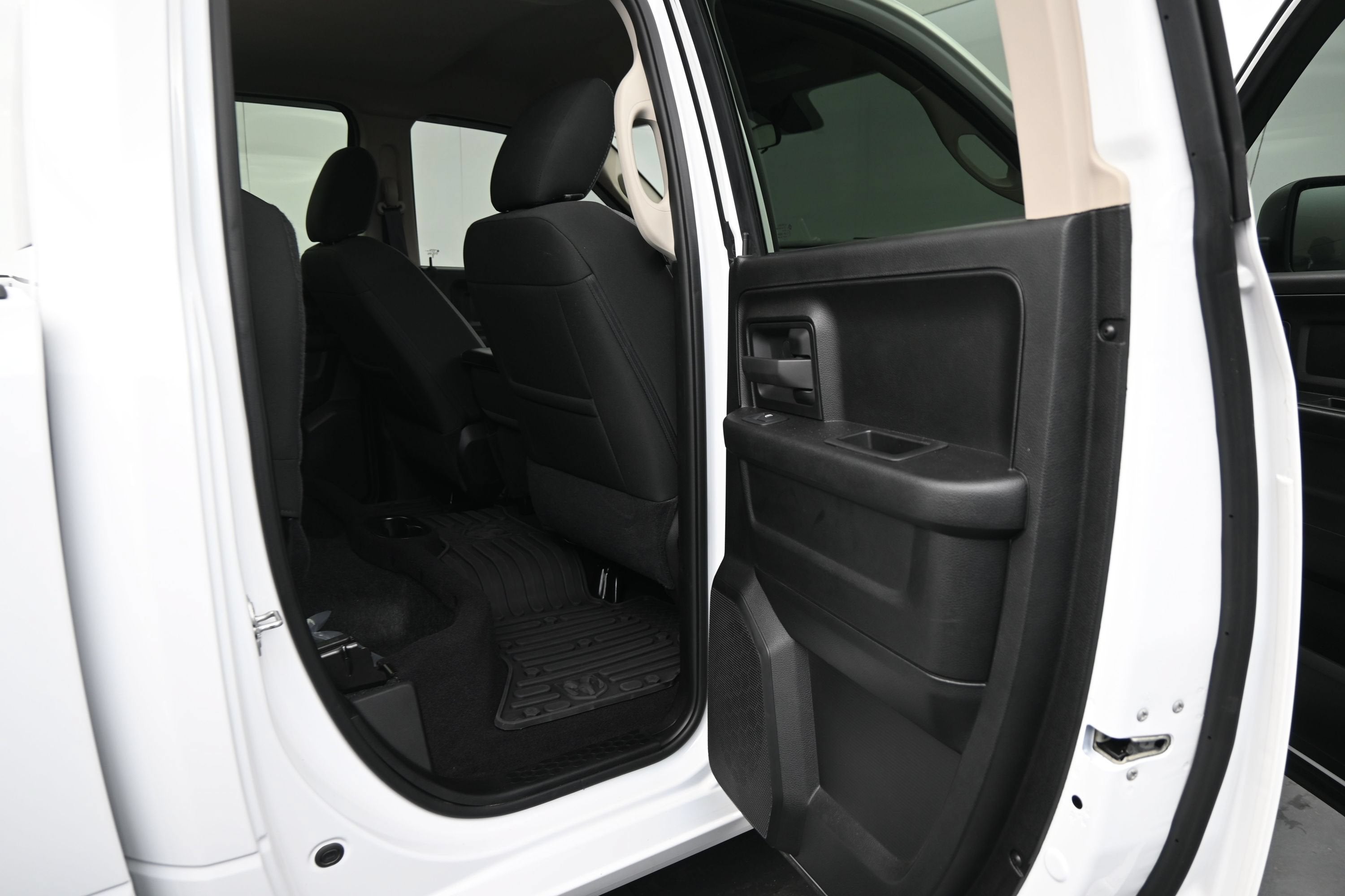 2024 RAM 1500 Classic Tradesman Quad Cab 4x4 6'4" Box