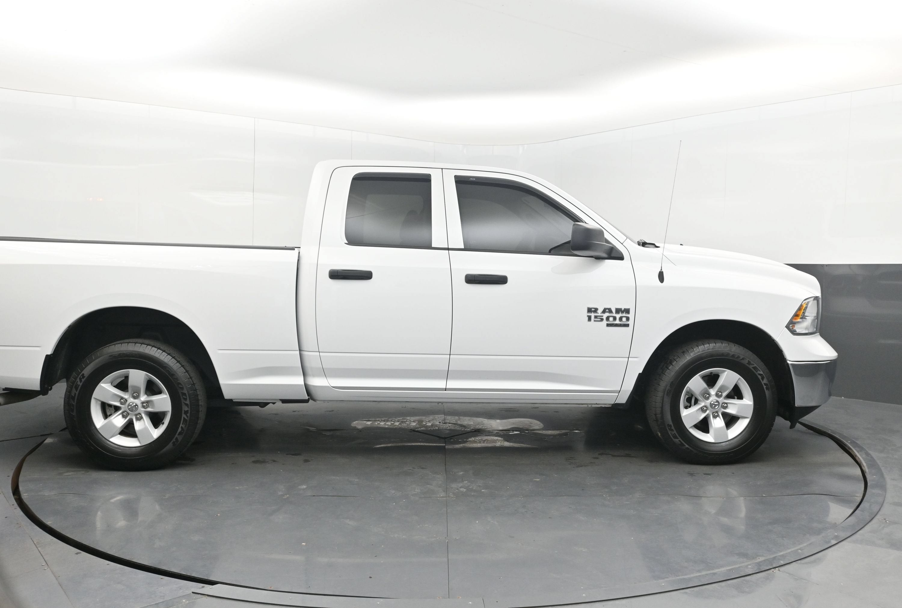 2024 RAM 1500 Classic Tradesman Quad Cab 4x4 6'4" Box