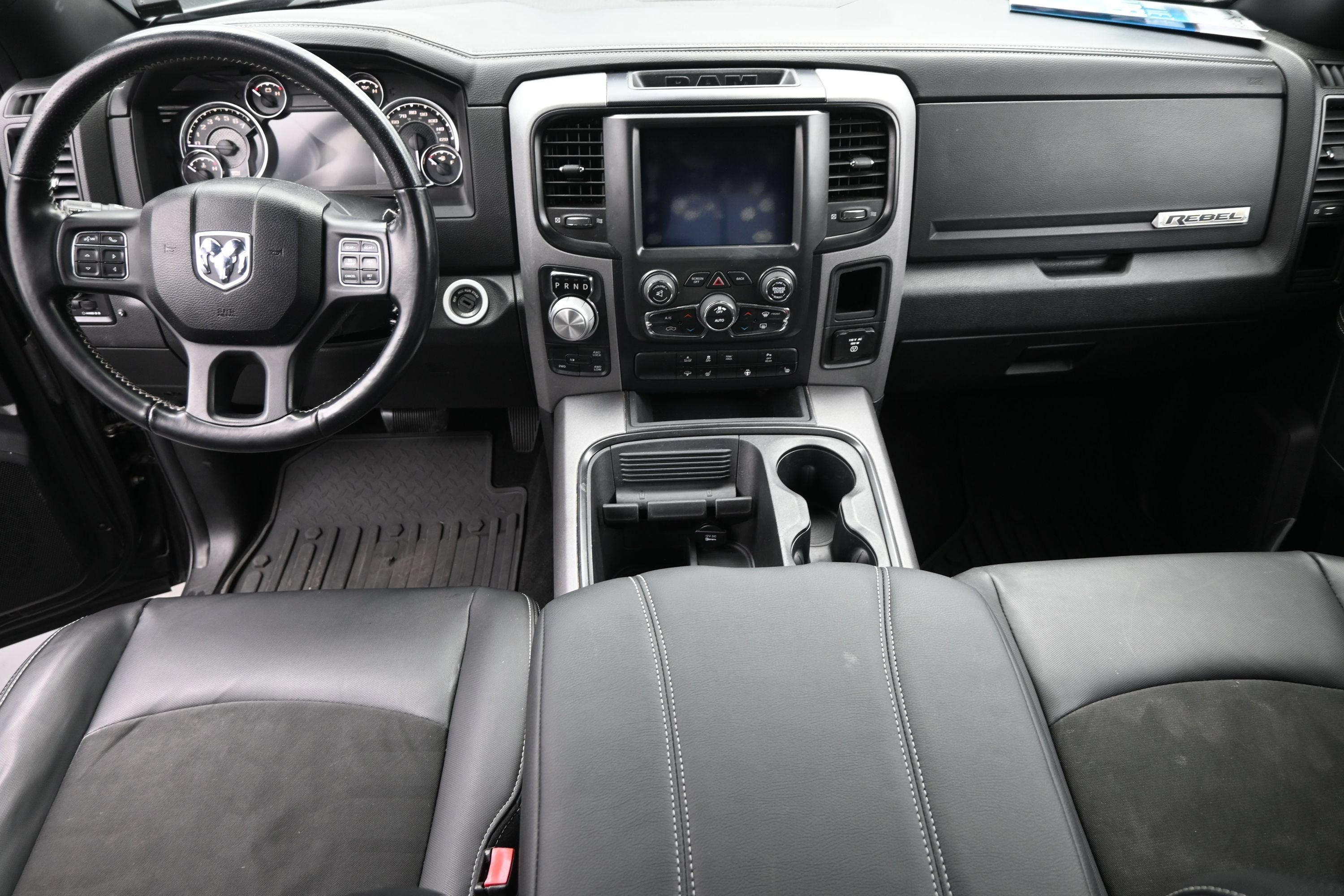 2018 RAM 1500 Rebel Crew Cab 4x4 5'7" Box