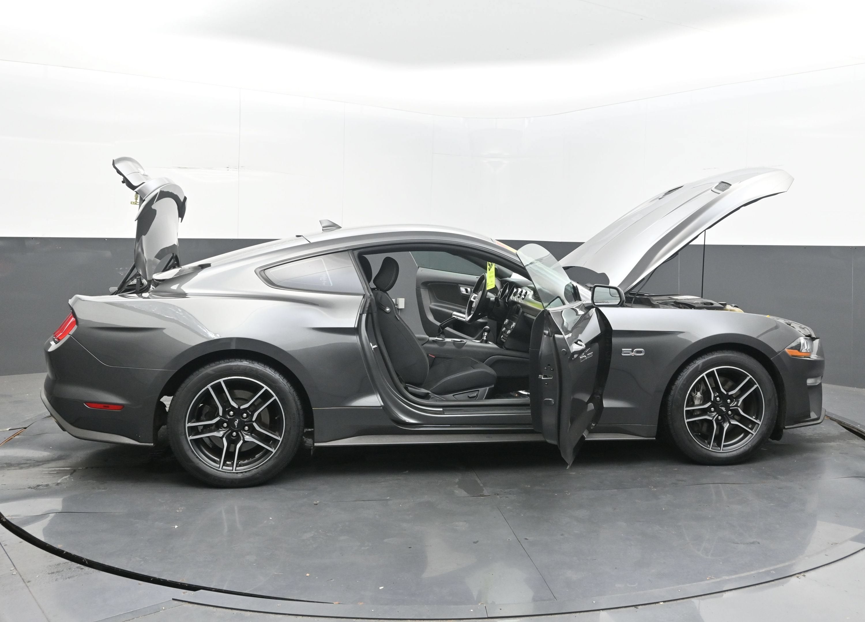 2020 Ford Mustang GT Fastback