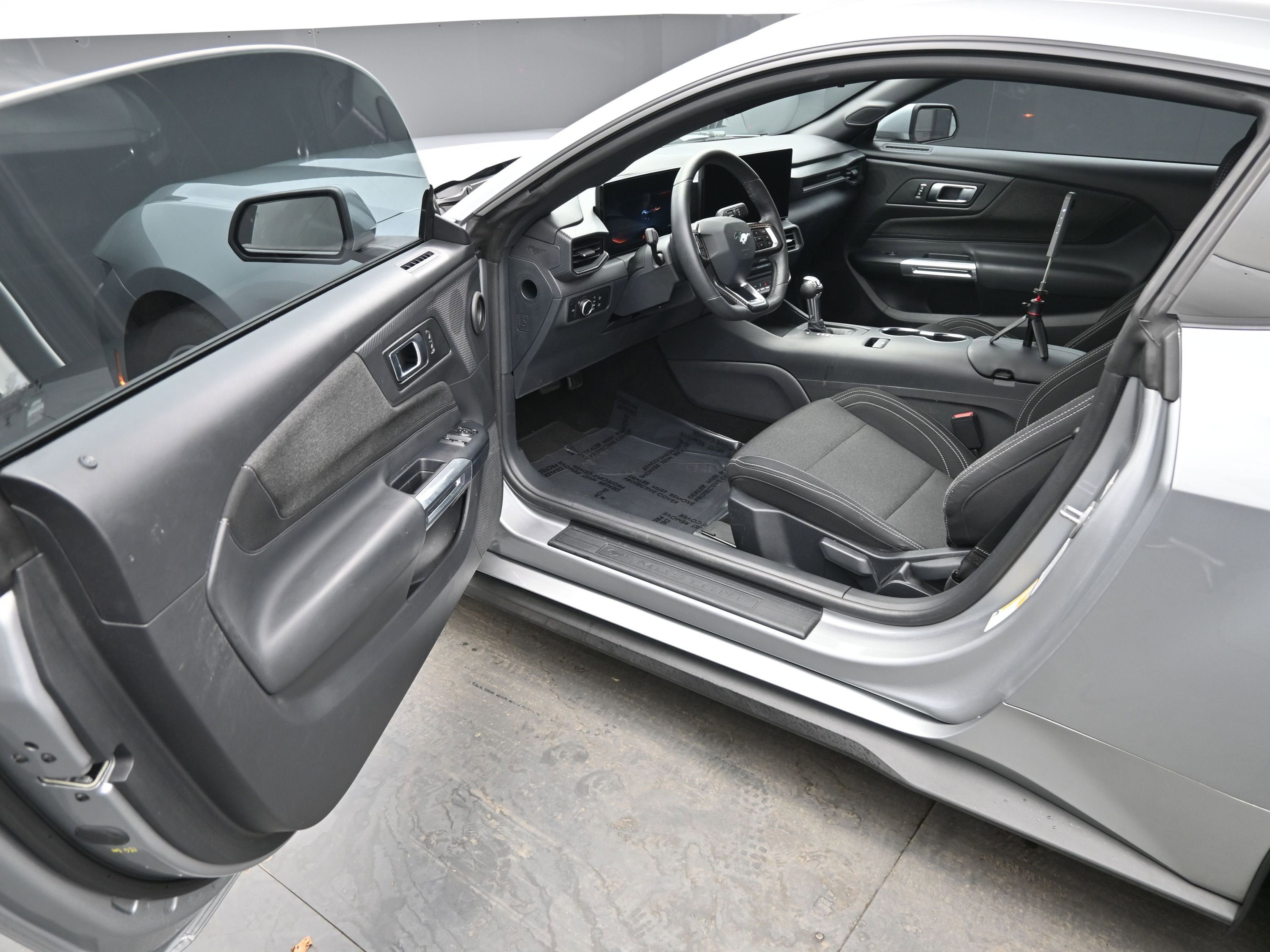 2024 Ford Mustang EcoBoost Fastback