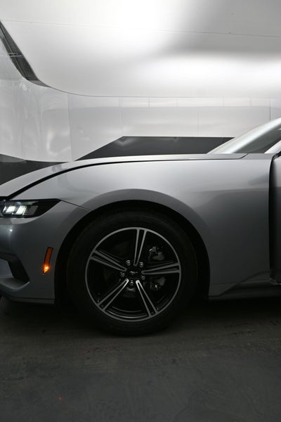 2024 Ford Mustang EcoBoost Fastback