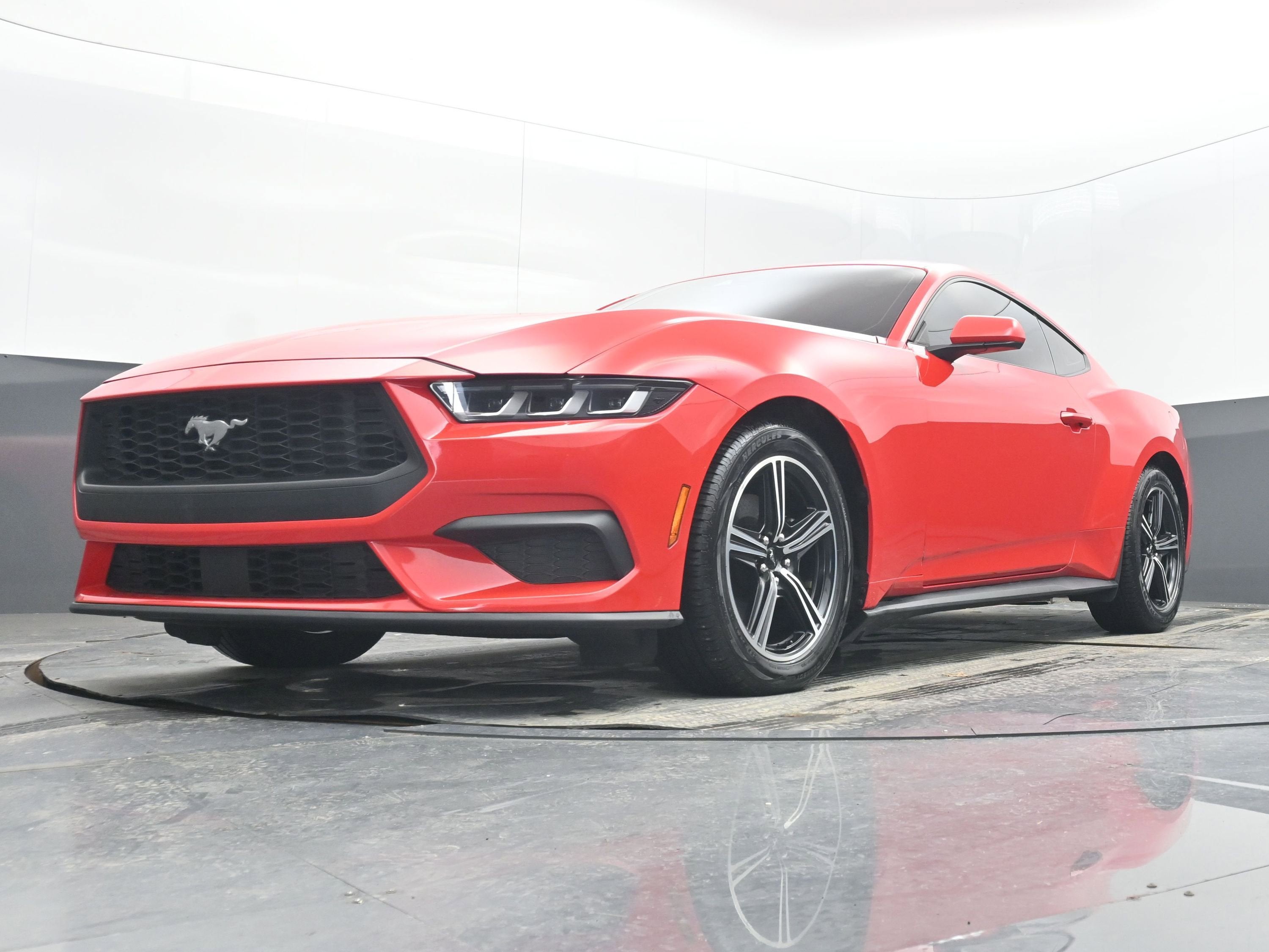 2024 Ford Mustang EcoBoost Fastback