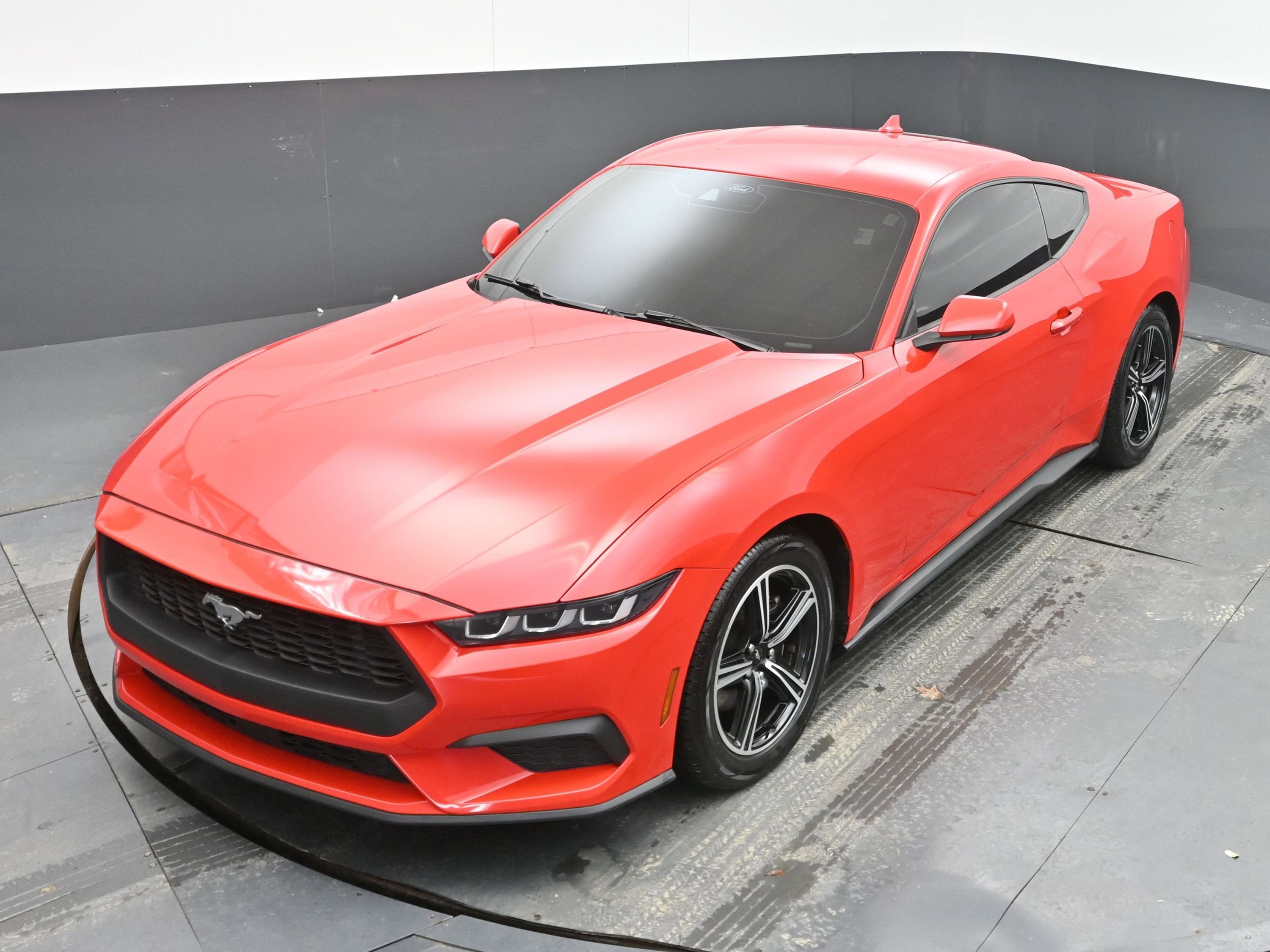 2024 Ford Mustang EcoBoost Fastback