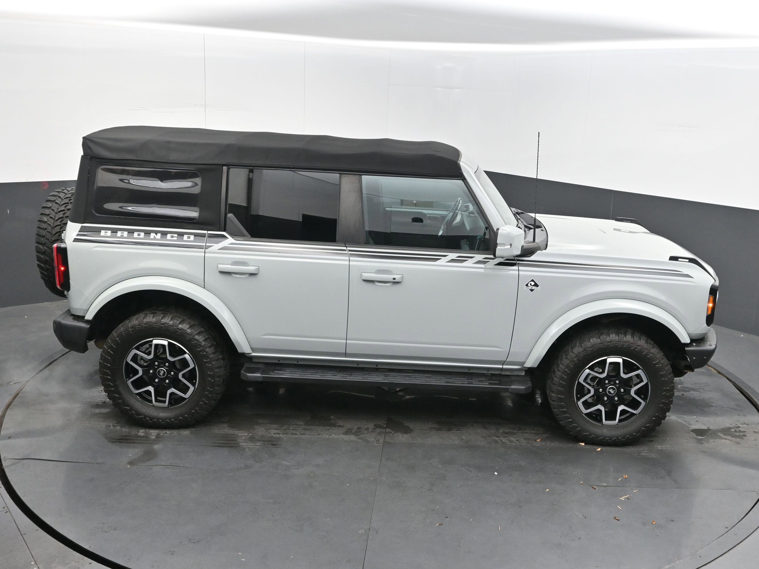 2021 Ford Bronco Outer Banks