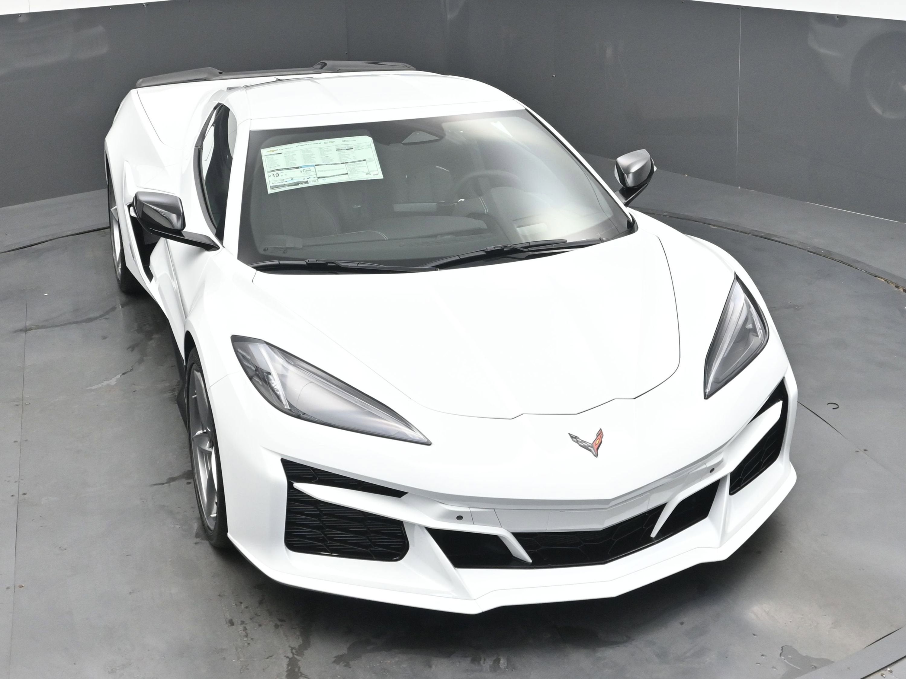 2025 Chevrolet Corvette E-Ray 2LZ