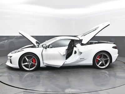 2025 Chevrolet Corvette E-Ray 2LZ