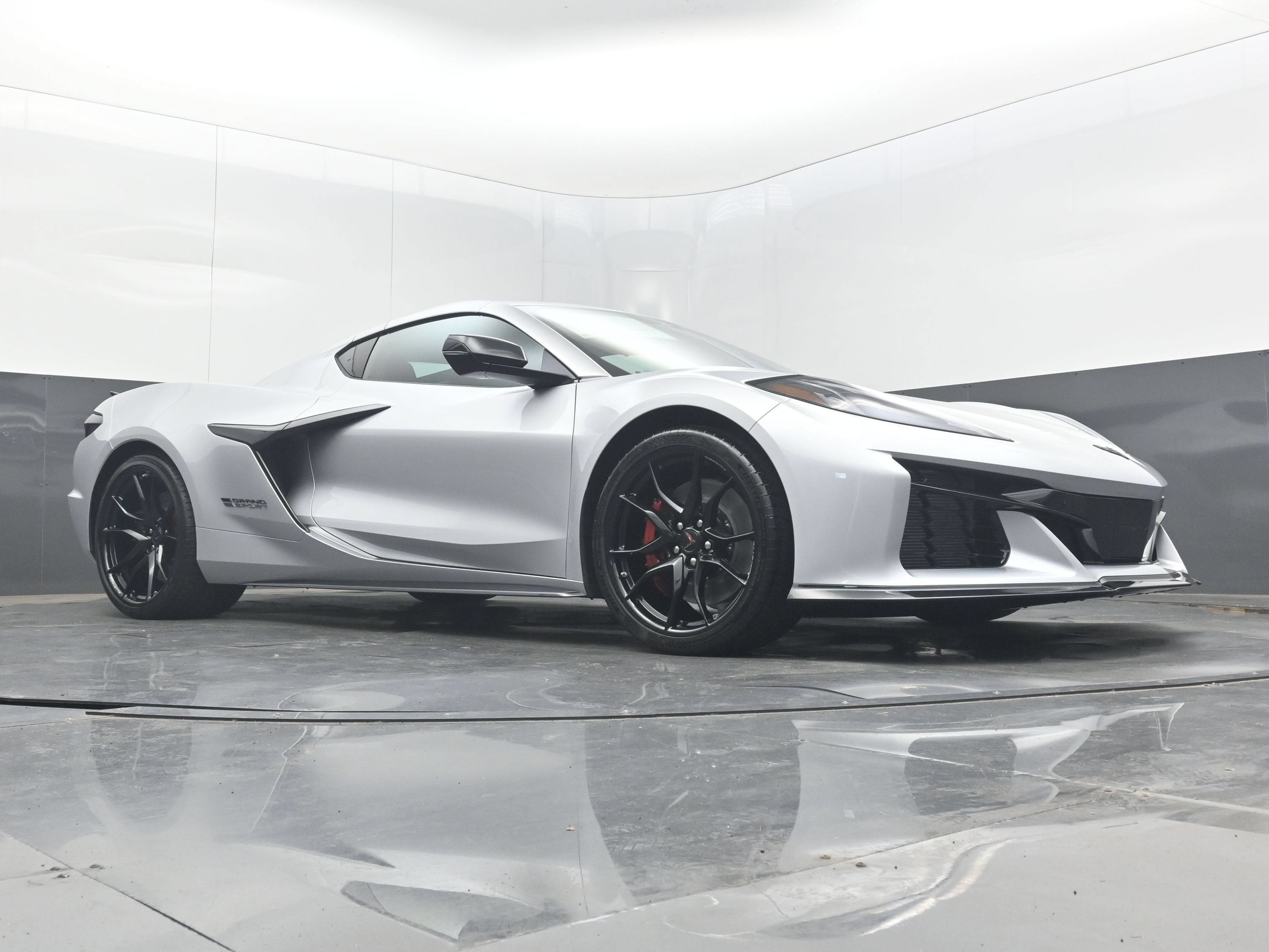 2027 Chevrolet Corvette Grand Sport 2LT