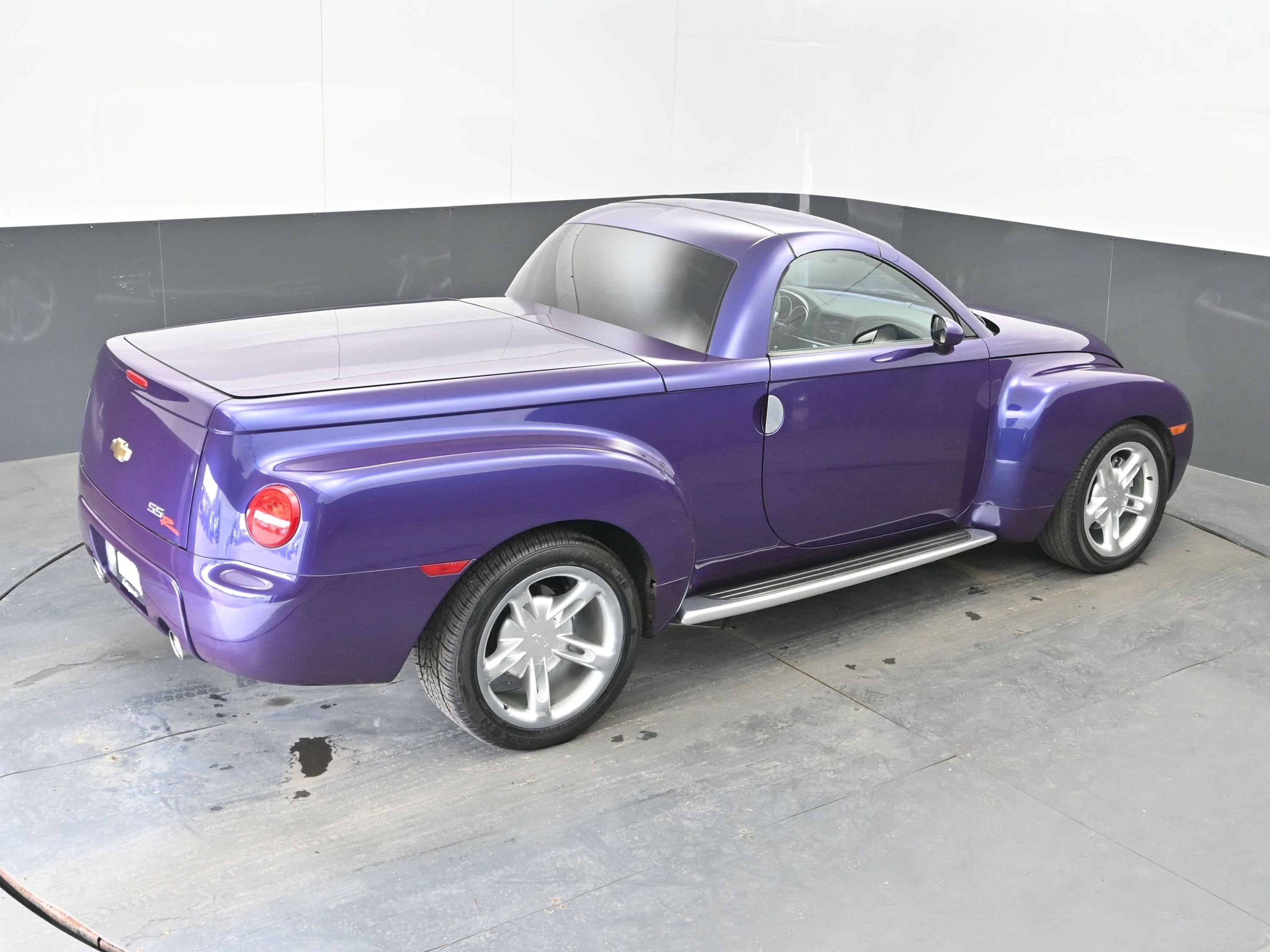 2004 Chevrolet SSR LS
