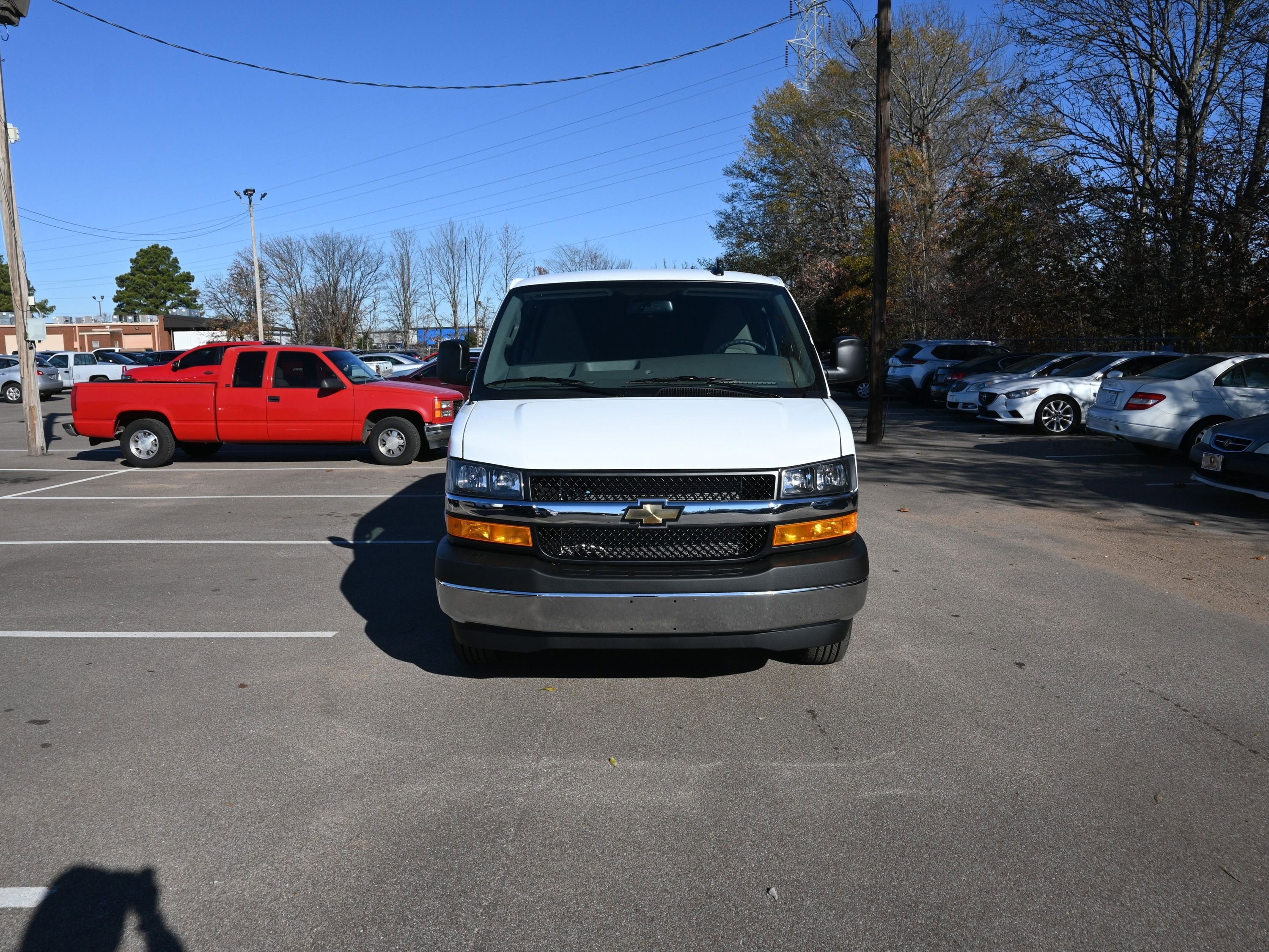 2025 Chevrolet Express Cargo 2500 WT