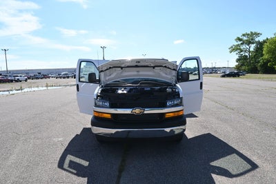 2026 Chevrolet Express Cargo WT