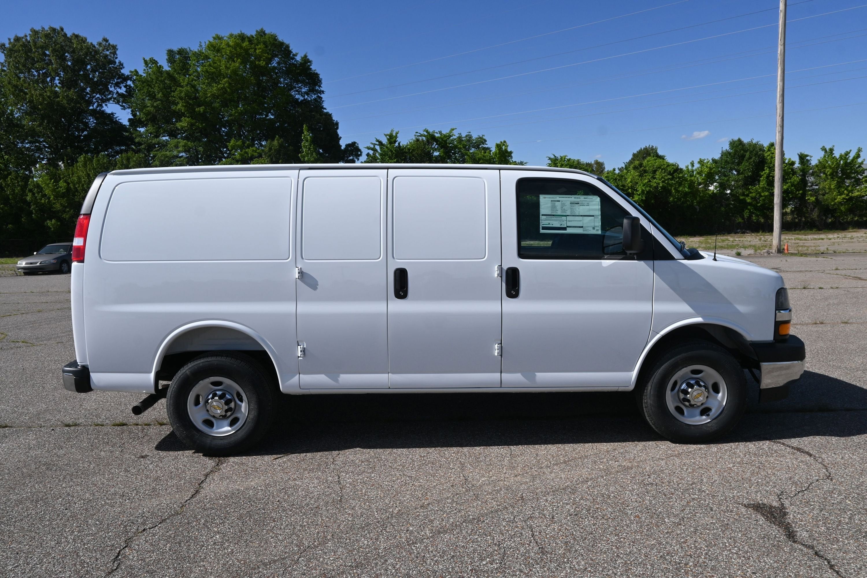 2026 Chevrolet Express Cargo WT