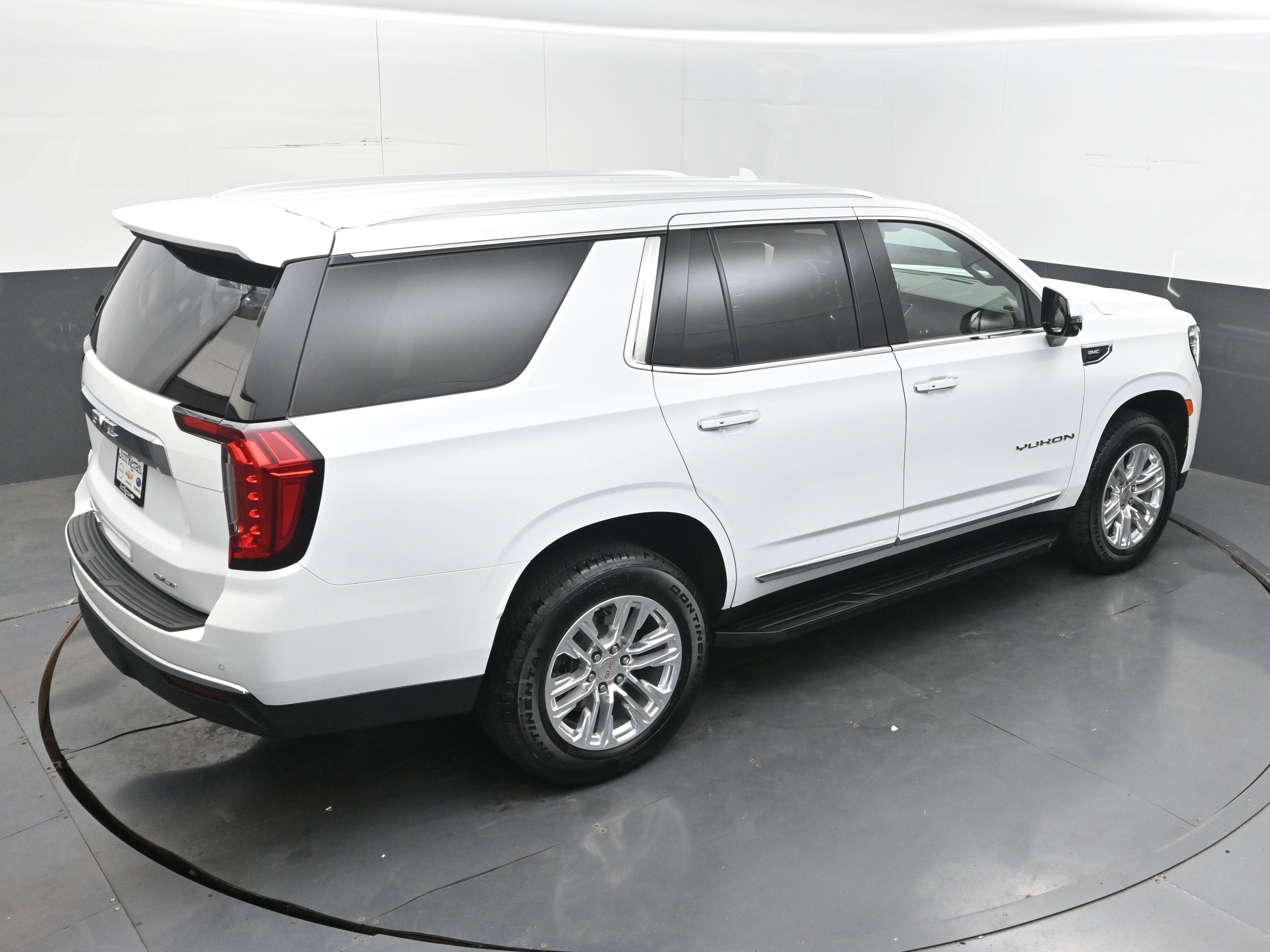 2024 GMC Yukon SLT