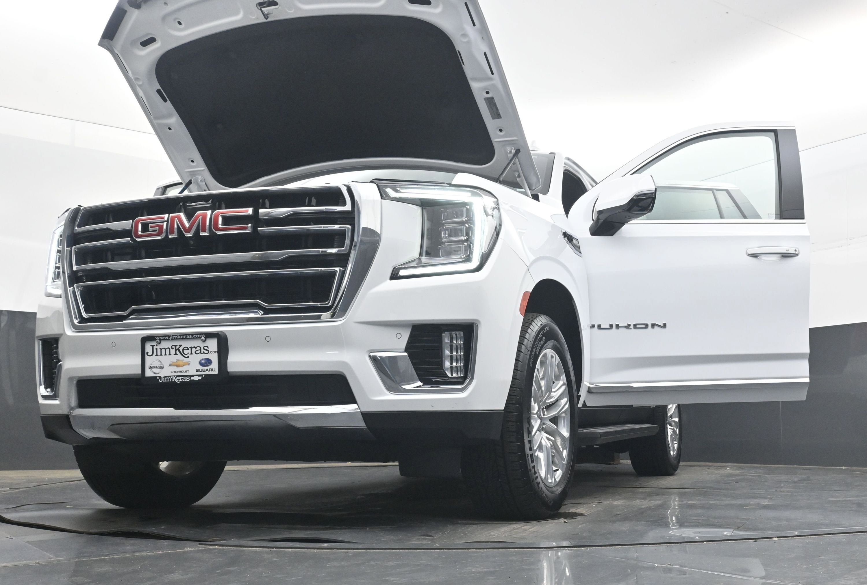 2024 GMC Yukon SLT