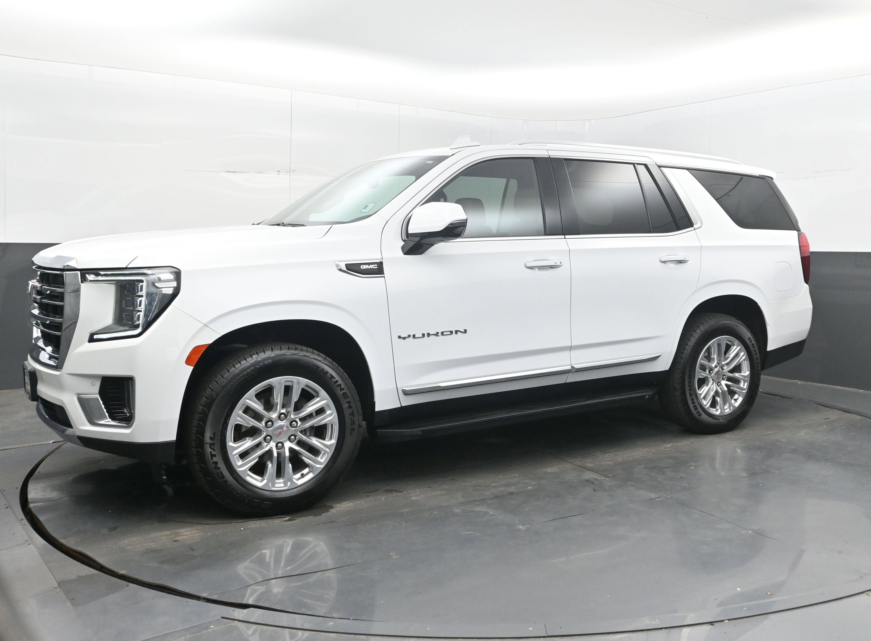 2024 GMC Yukon SLT