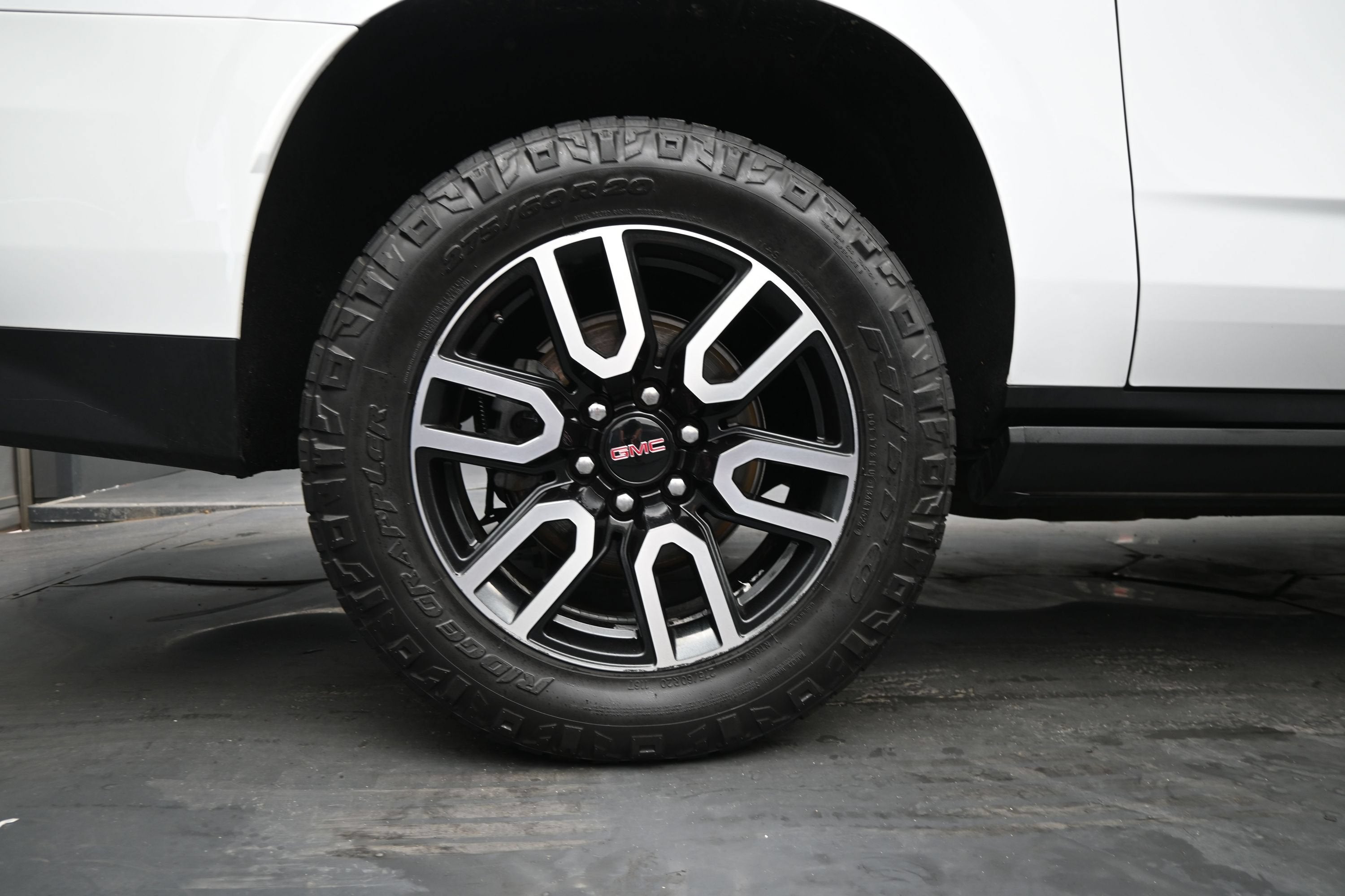 2021 GMC Yukon XL AT4