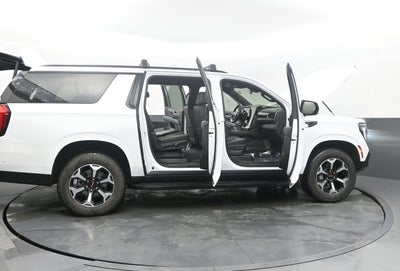 2025 GMC Yukon XL AT4