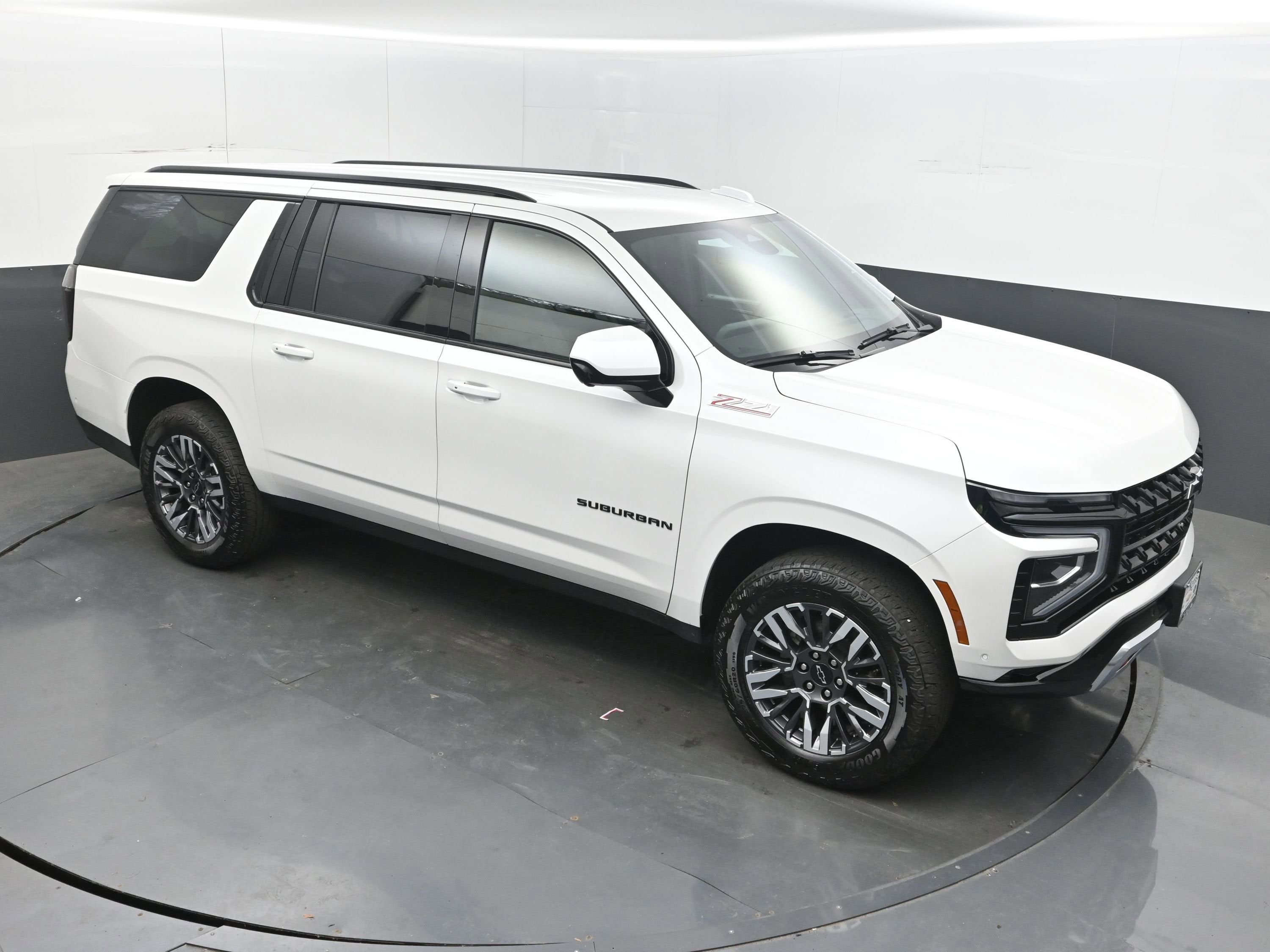 2025 Chevrolet Suburban Z71