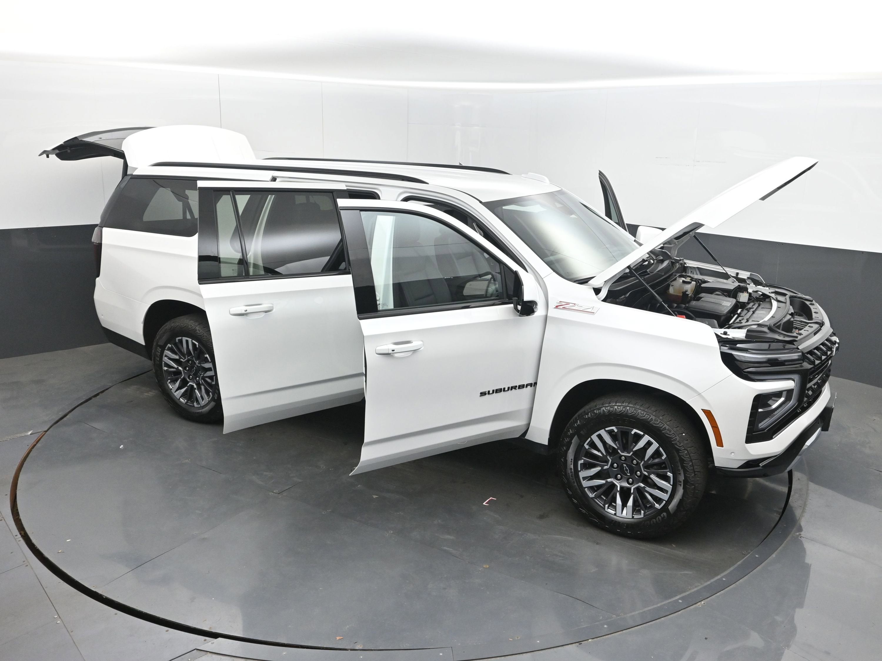 2025 Chevrolet Suburban Z71