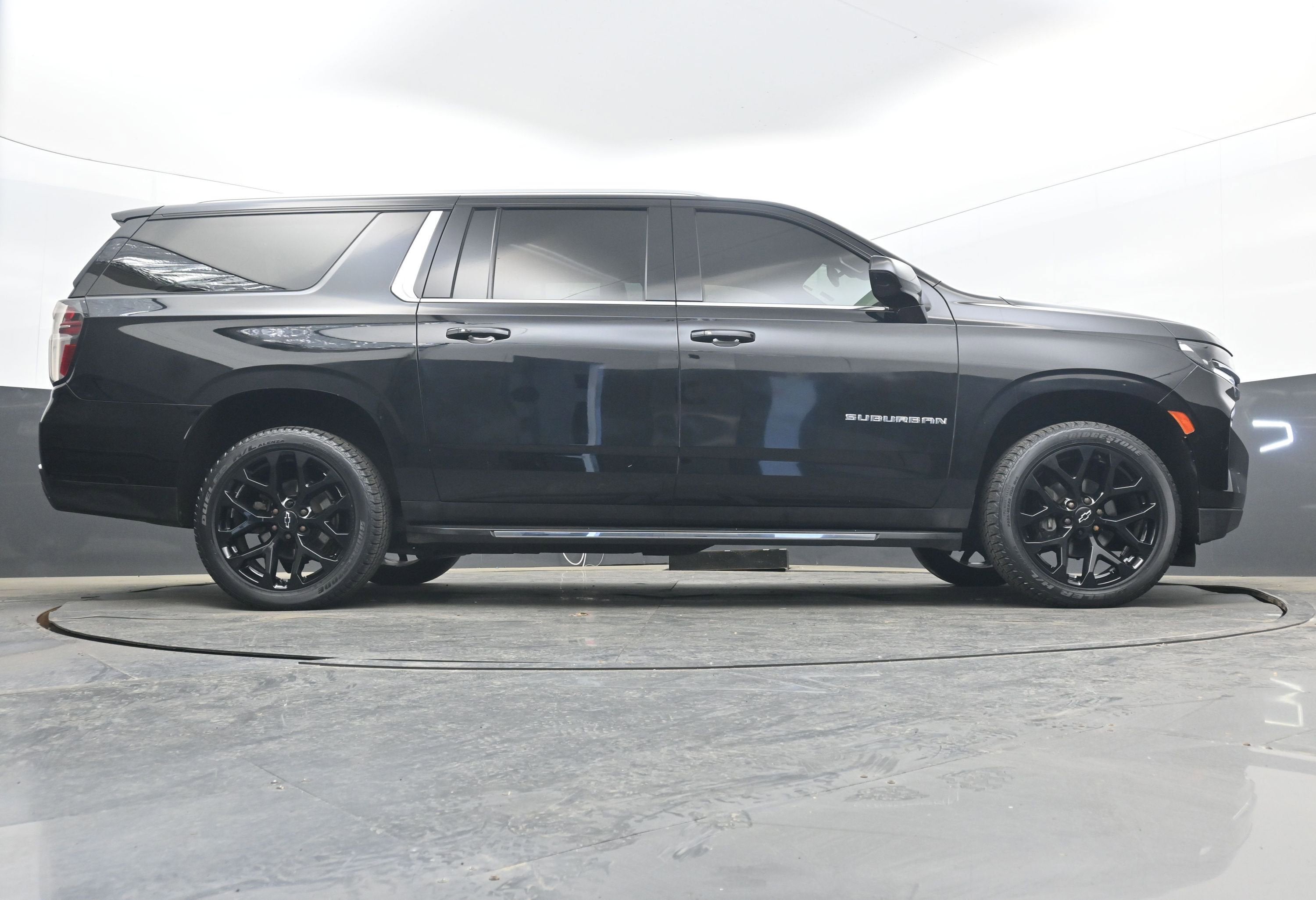 2021 Chevrolet Suburban LT