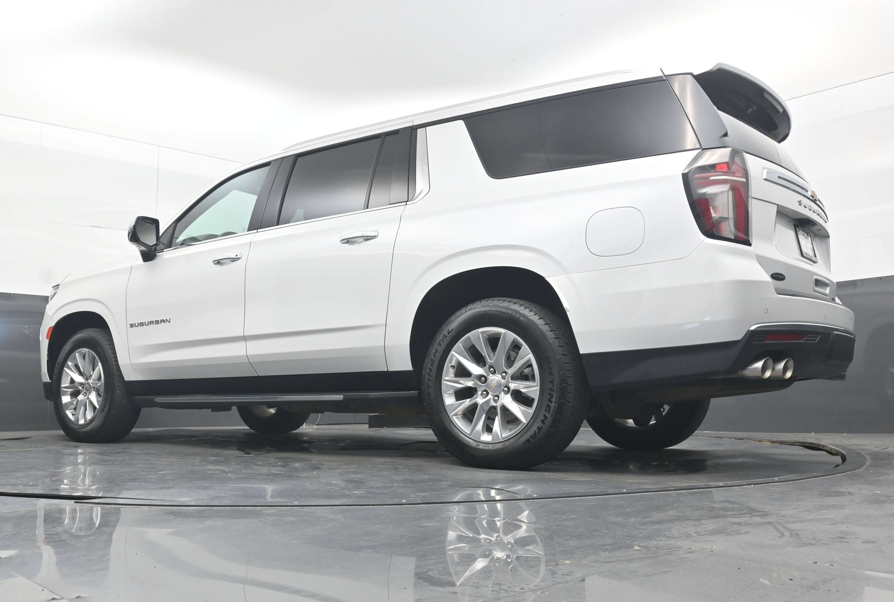 2024 Chevrolet Suburban Premier