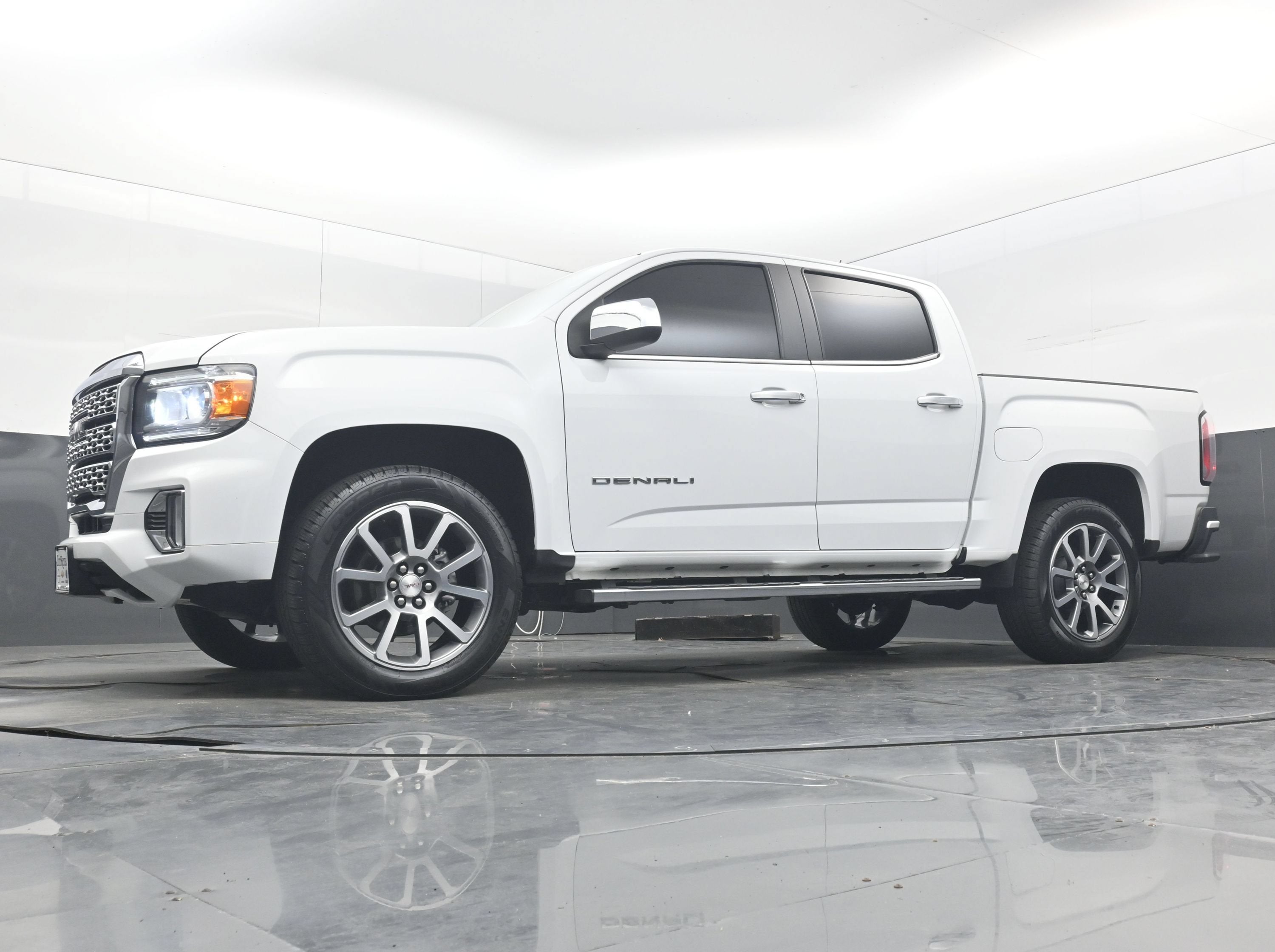2021 GMC Canyon 4WD Denali