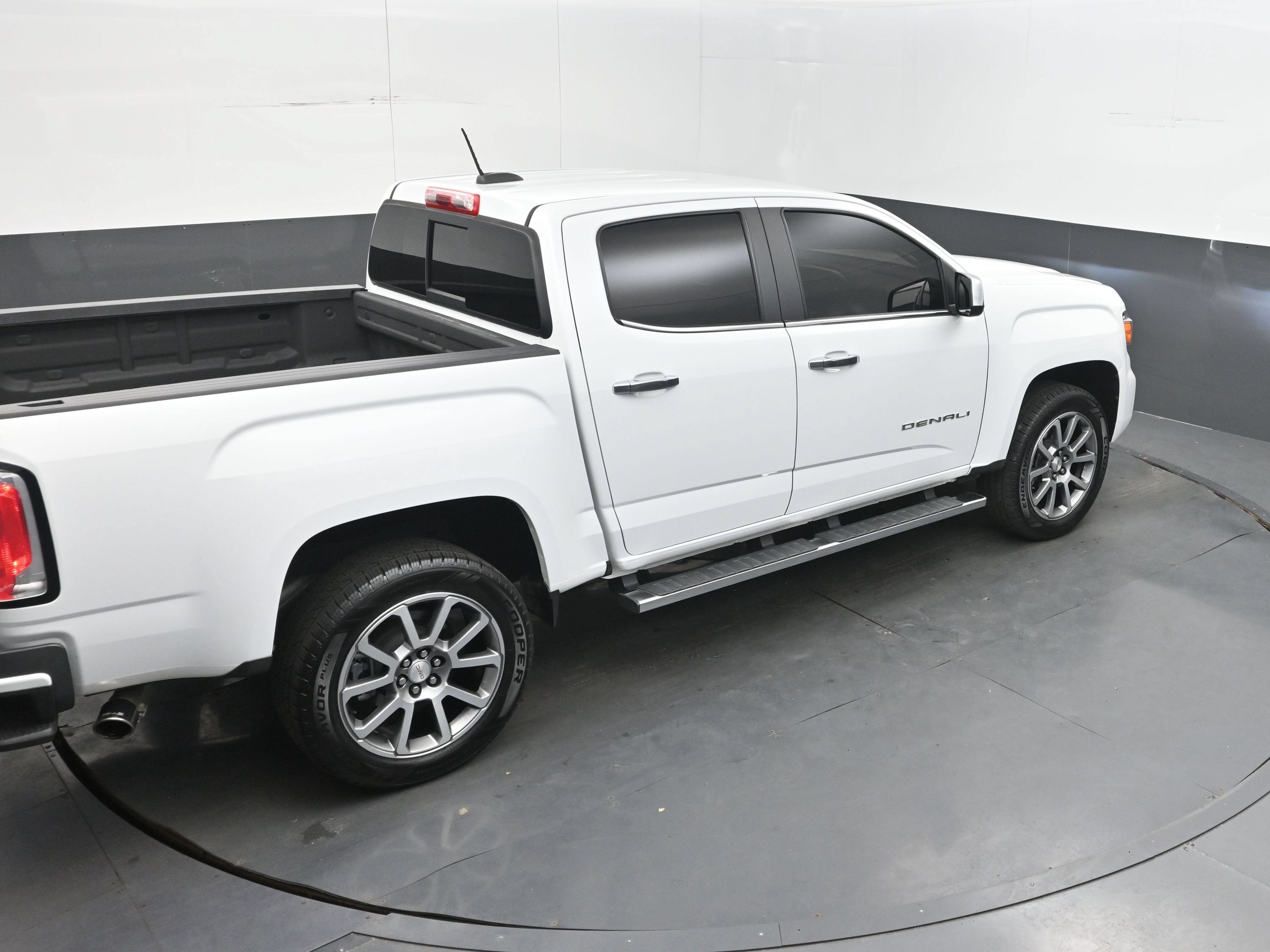 2021 GMC Canyon 4WD Denali