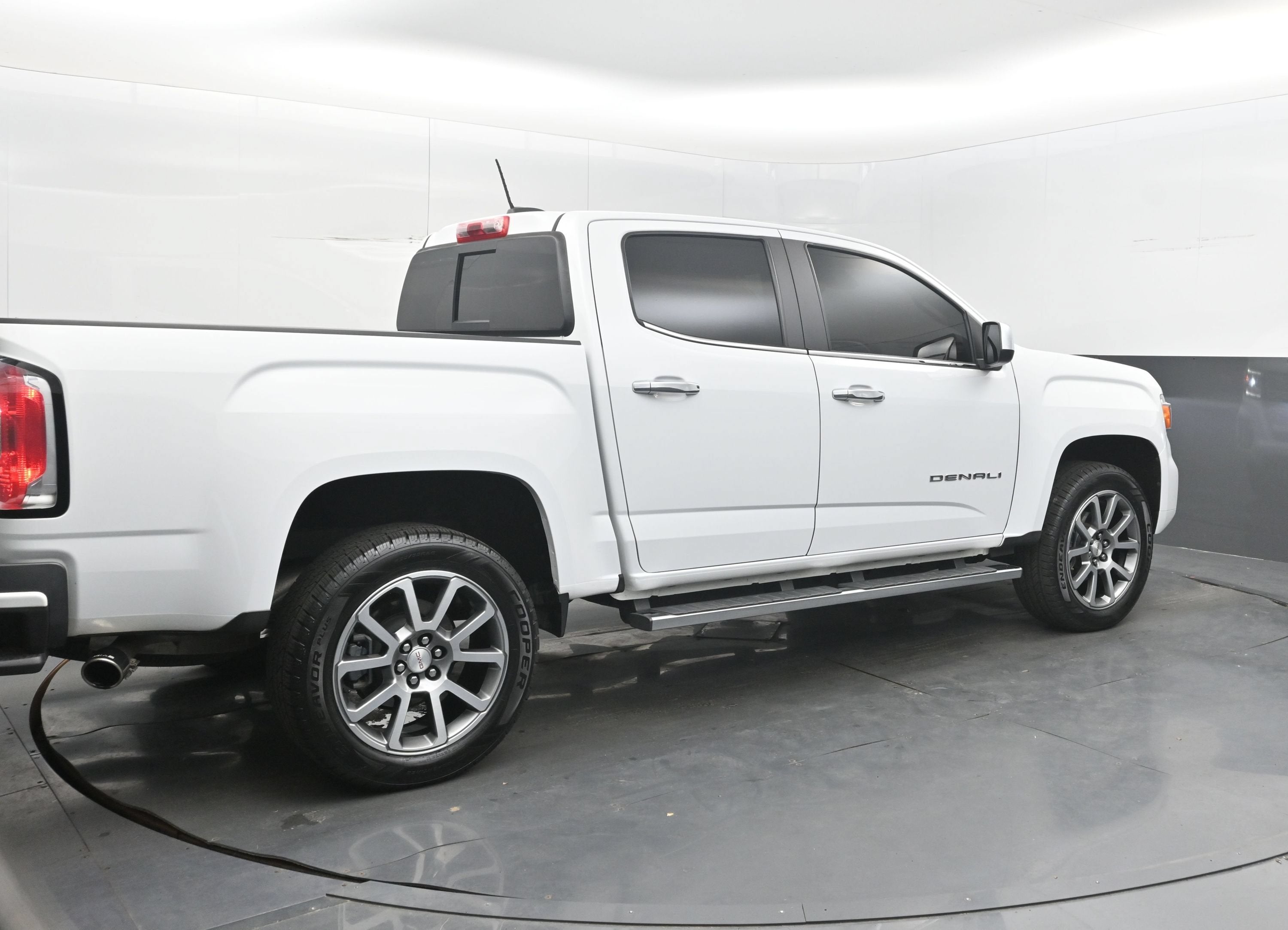 2021 GMC Canyon 4WD Denali