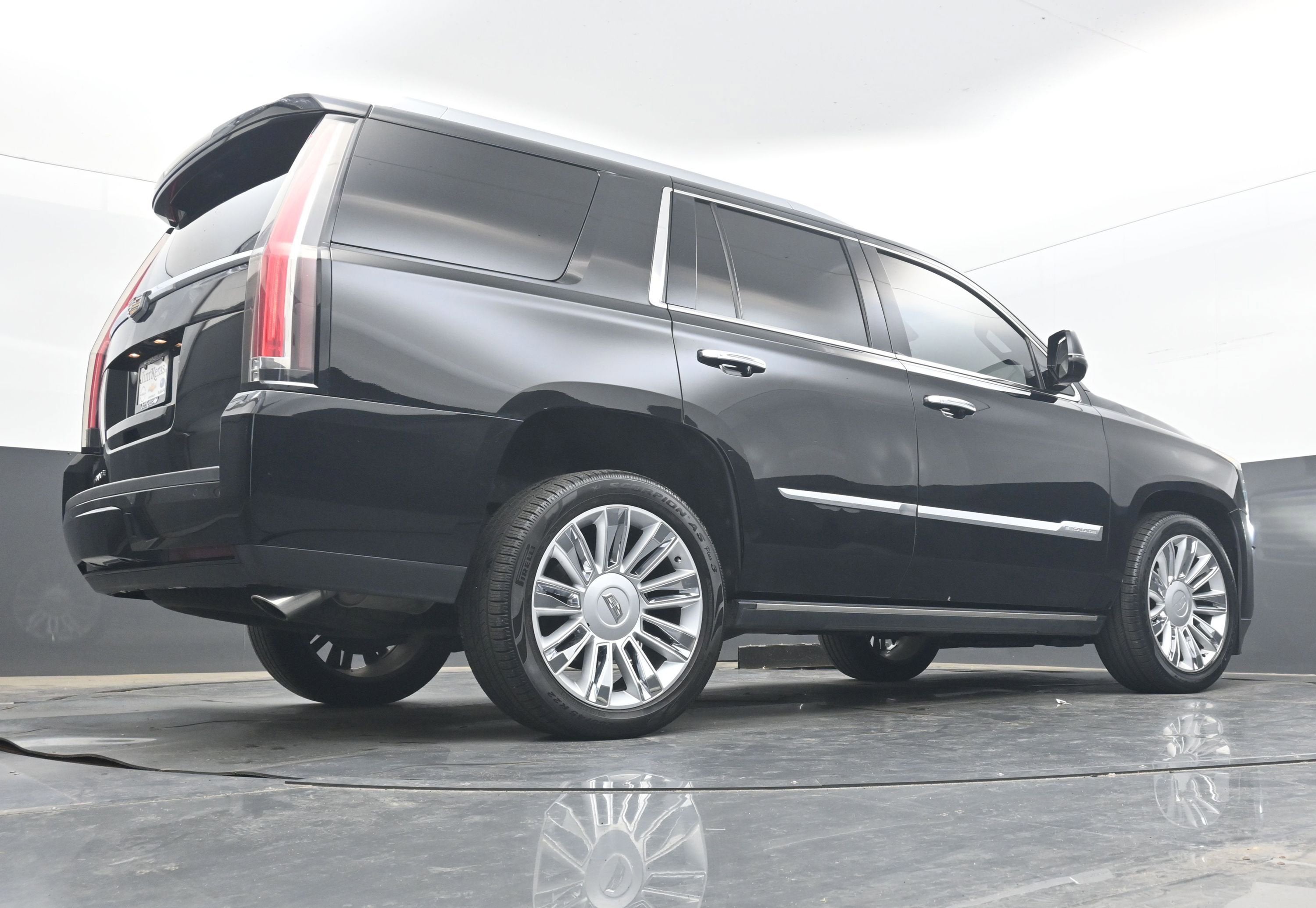 2016 Cadillac Escalade Platinum
